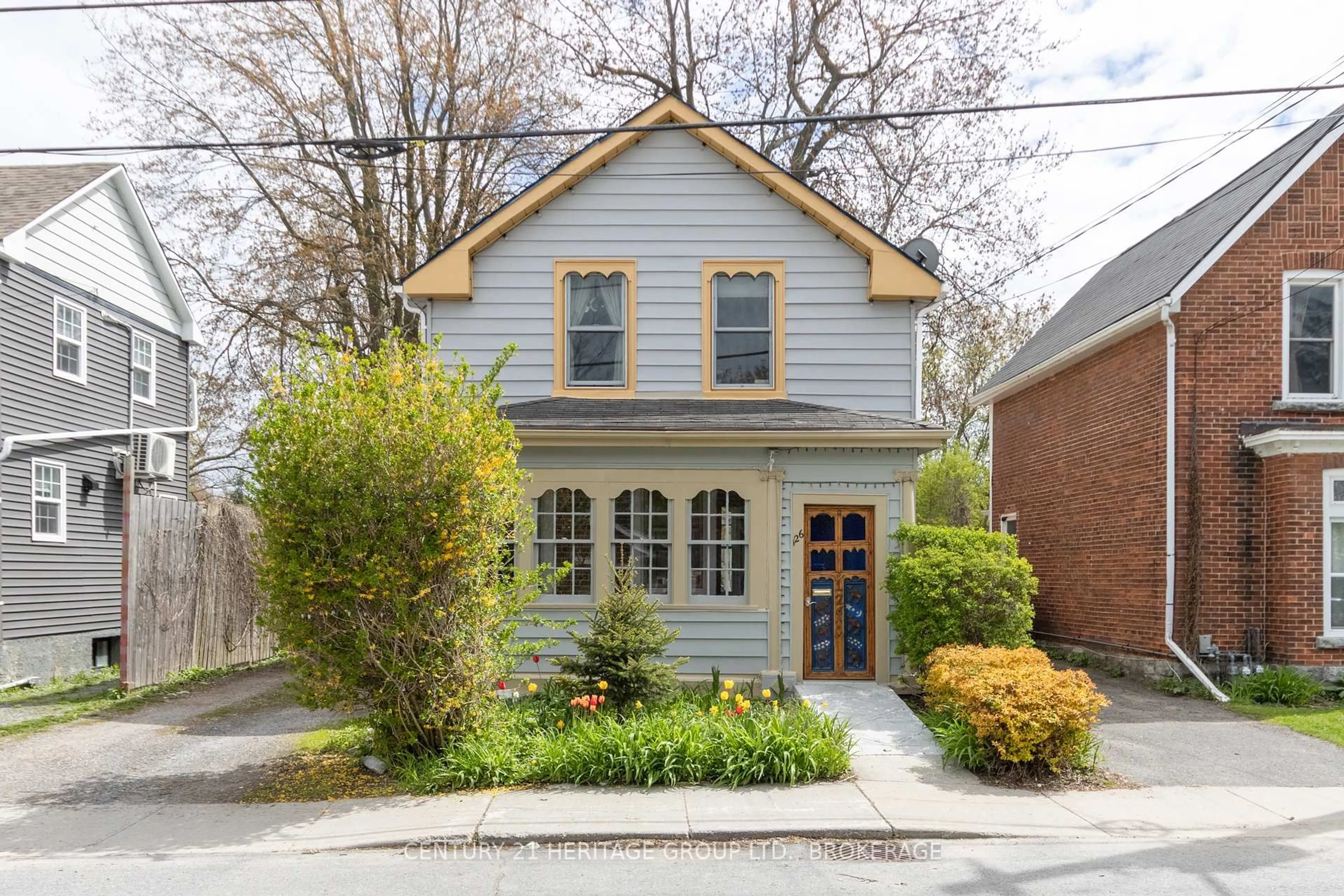 Home with brick exterior material, street for 126 Charles St, Kingston Ontario K7K 1V7