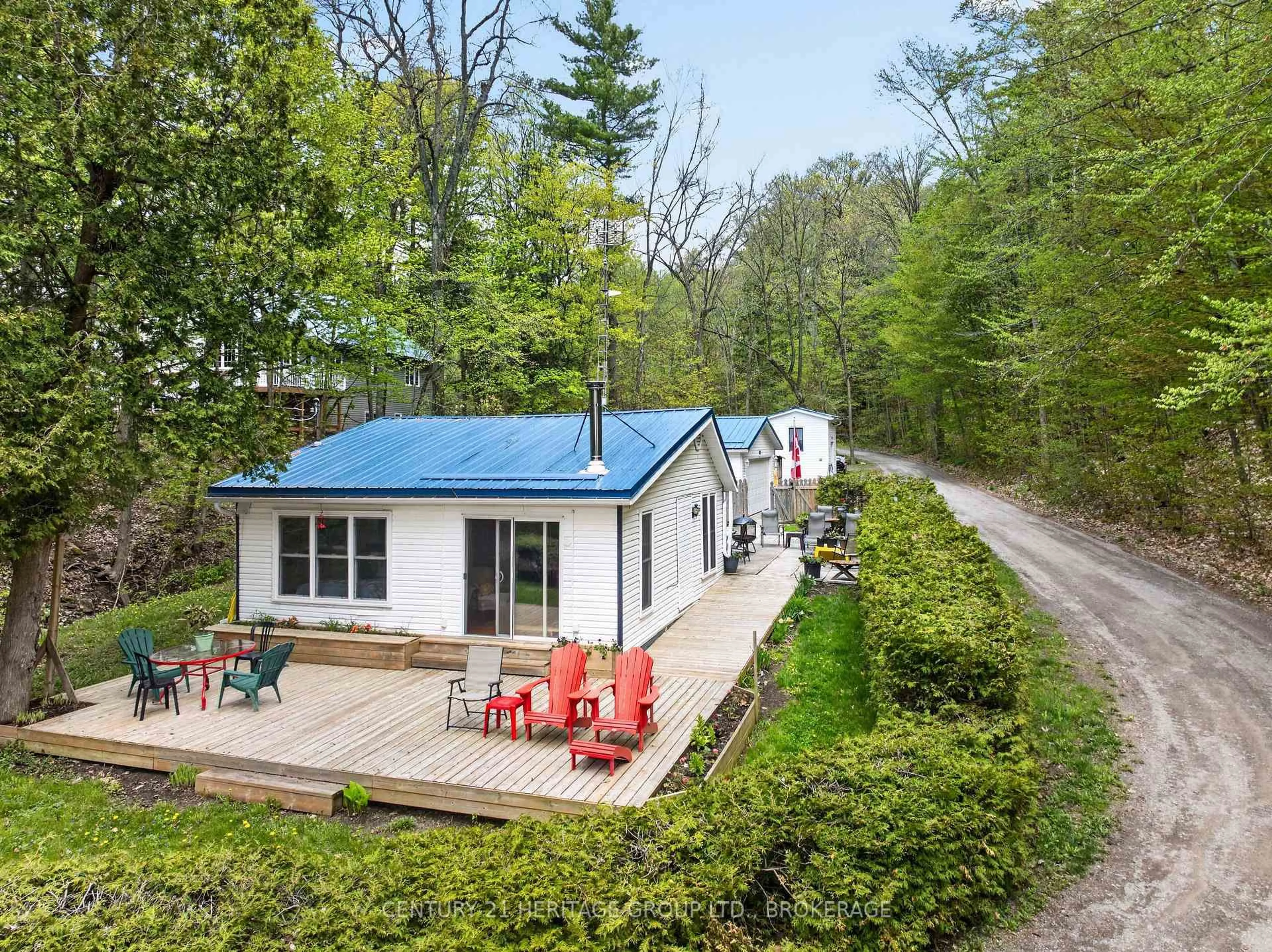 A pic from outside/outdoor area/front of a property/back of a property/a pic from drone, street for 1726 Turcotte Lane, Gananoque Ontario K7G 2V5