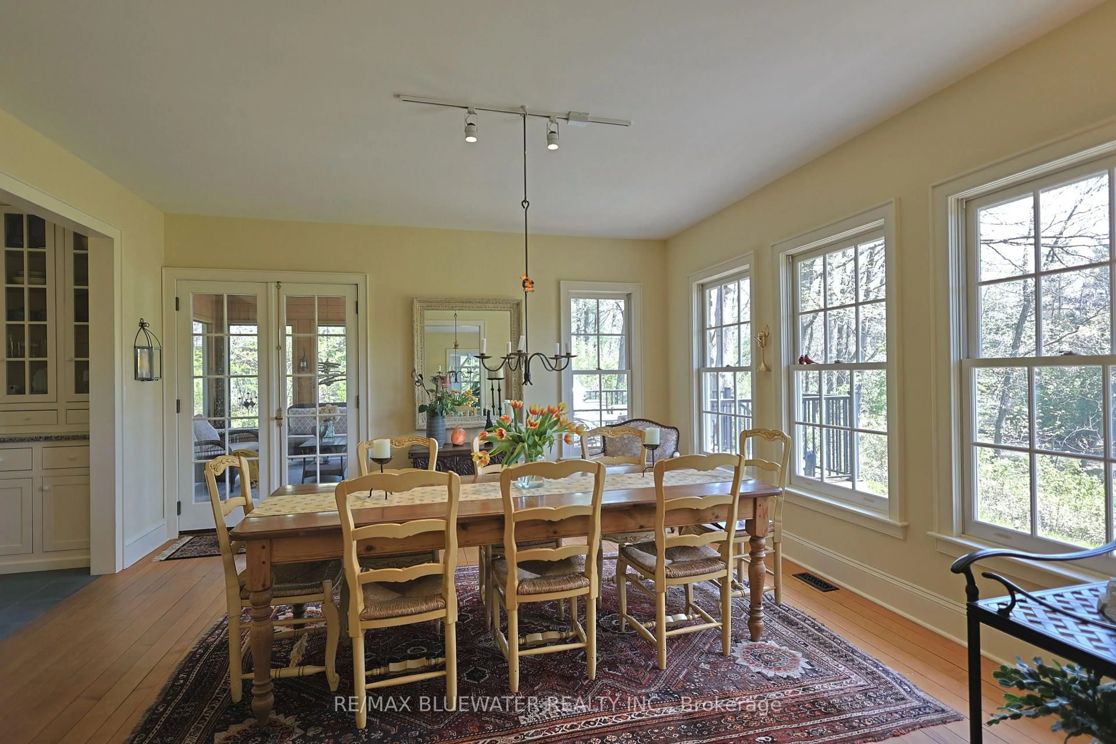 Dining room, unknown for 10043 Old River Rd, Lambton Shores Ontario N0M 1T0