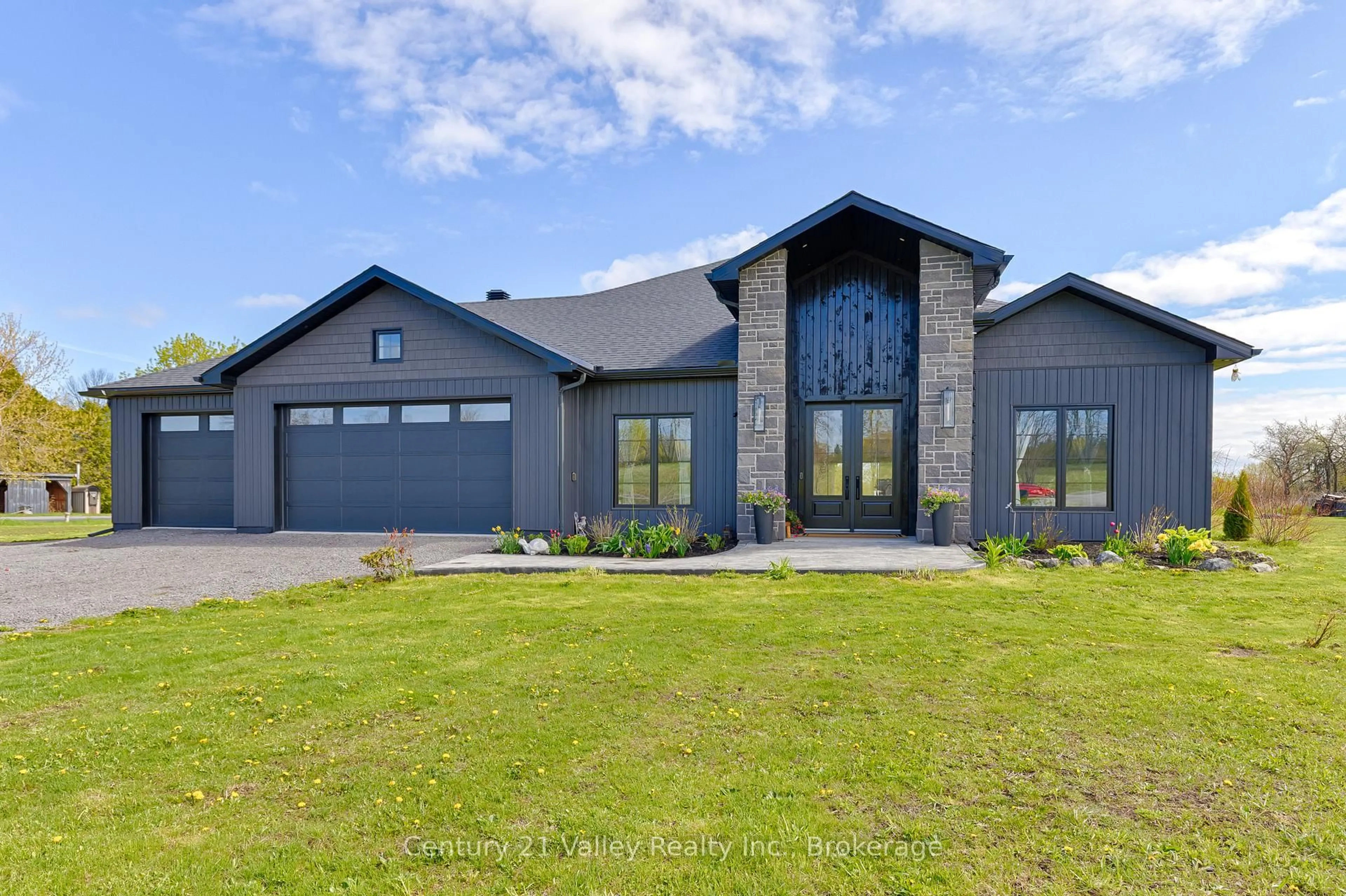Home with brick exterior material, unknown for 1174 Burnstown Rd, White Lake Ontario K0A 3L0