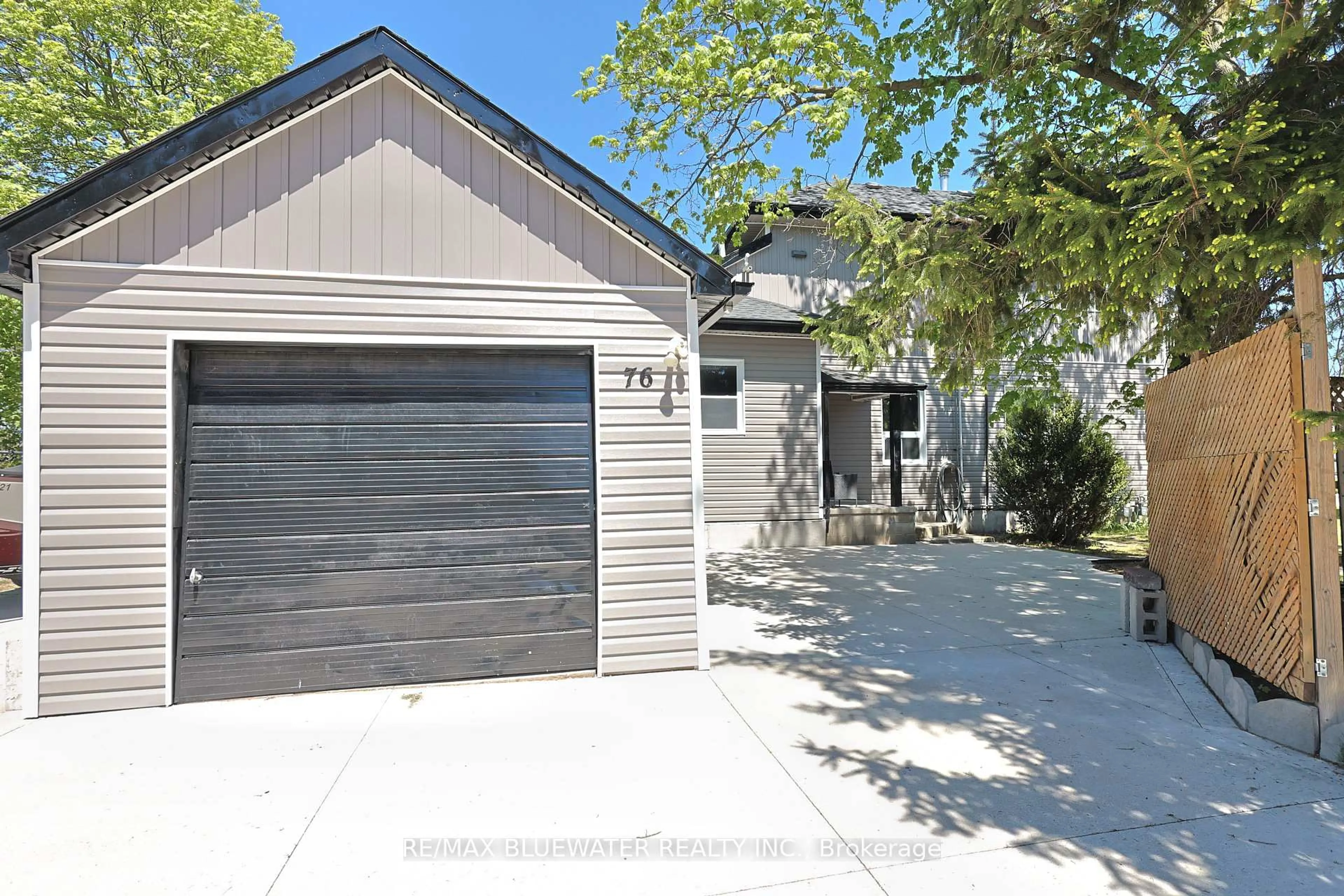 Unknown for 76 Franklin St, Lambton Shores Ontario N0M 2N0