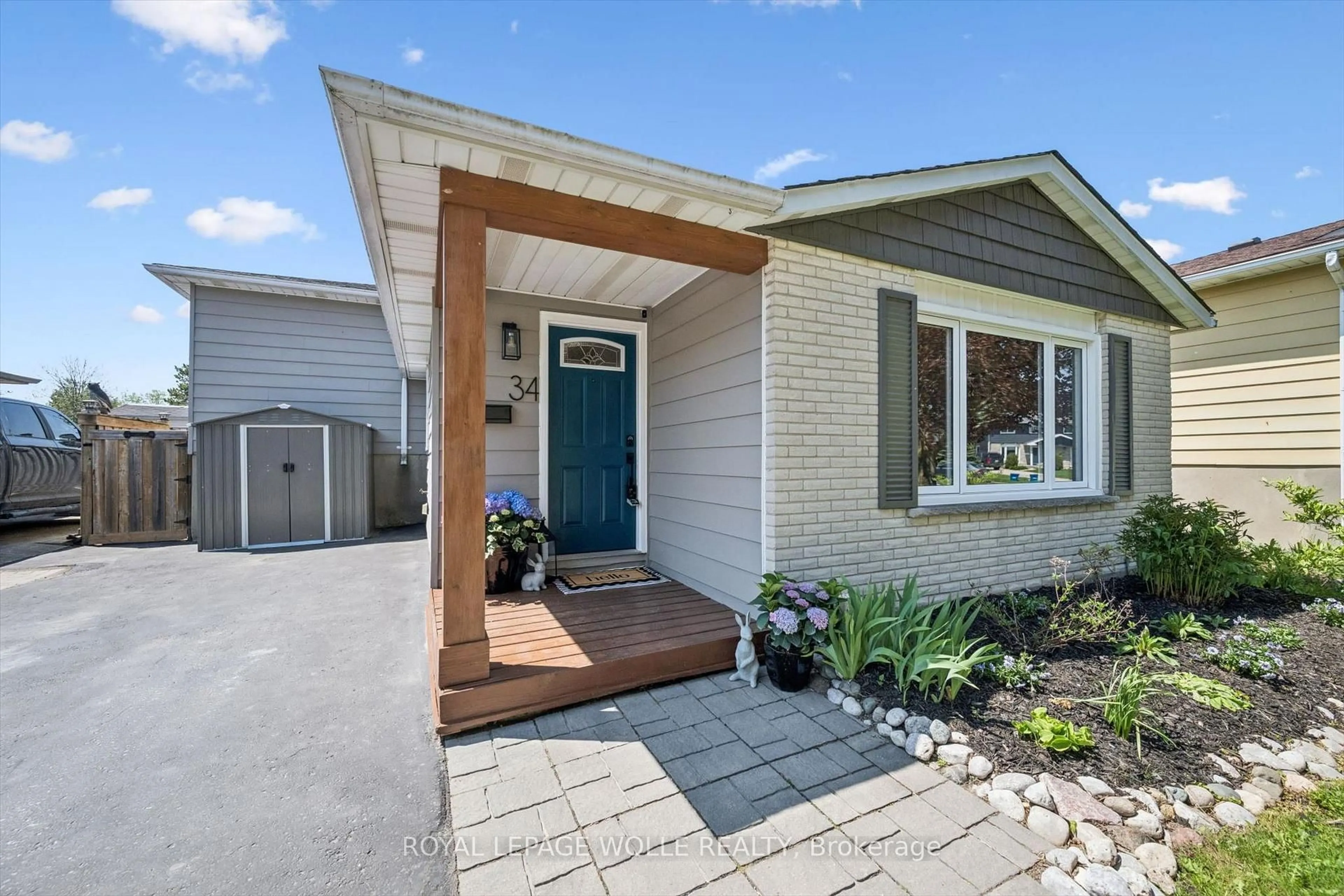 Unknown for 34 Aspen Cres, Woolwich Ontario N3B 1J8