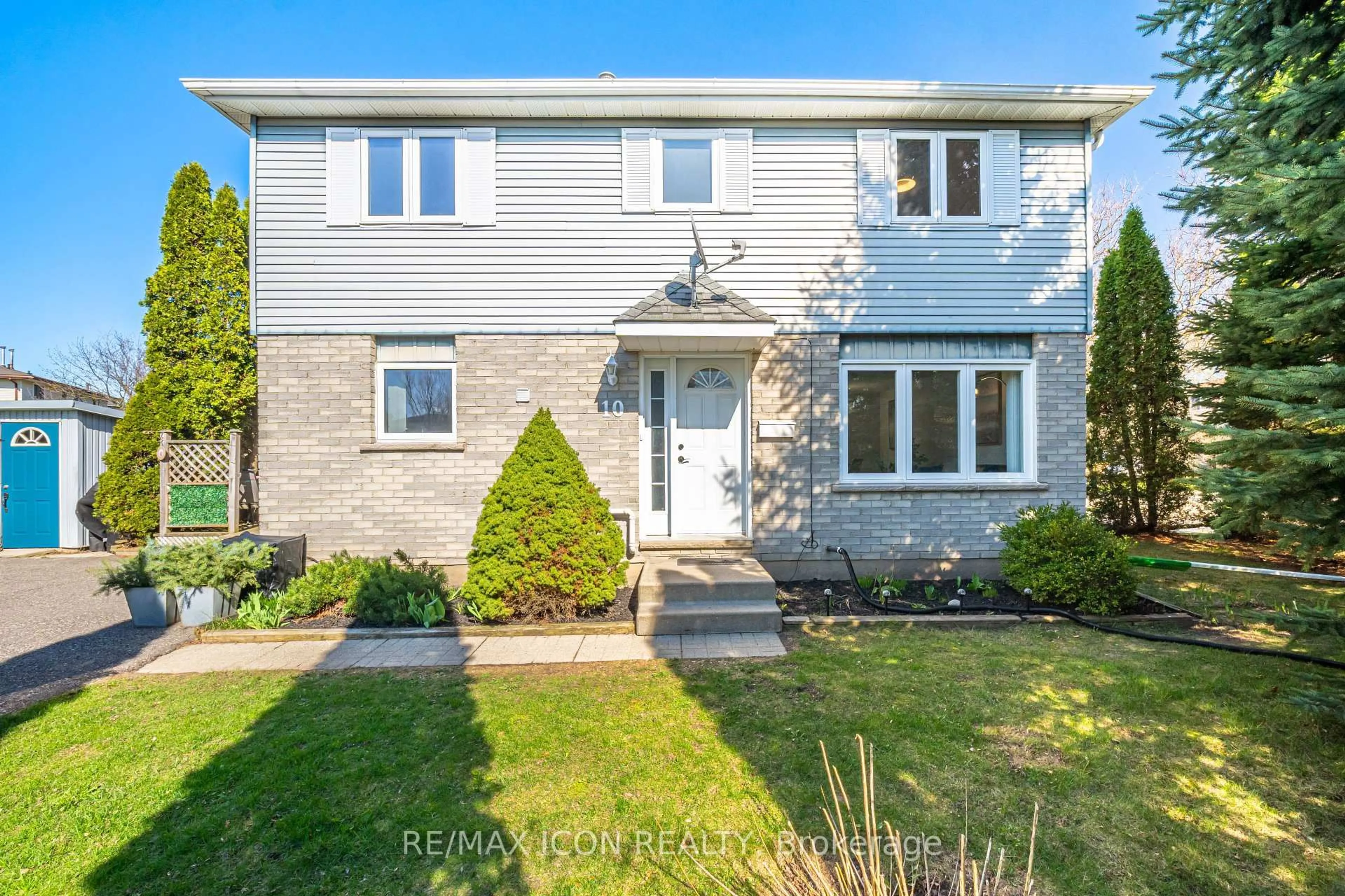 Unknown for 10 Ristau Cres, Kitchener Ontario N2E 3A8