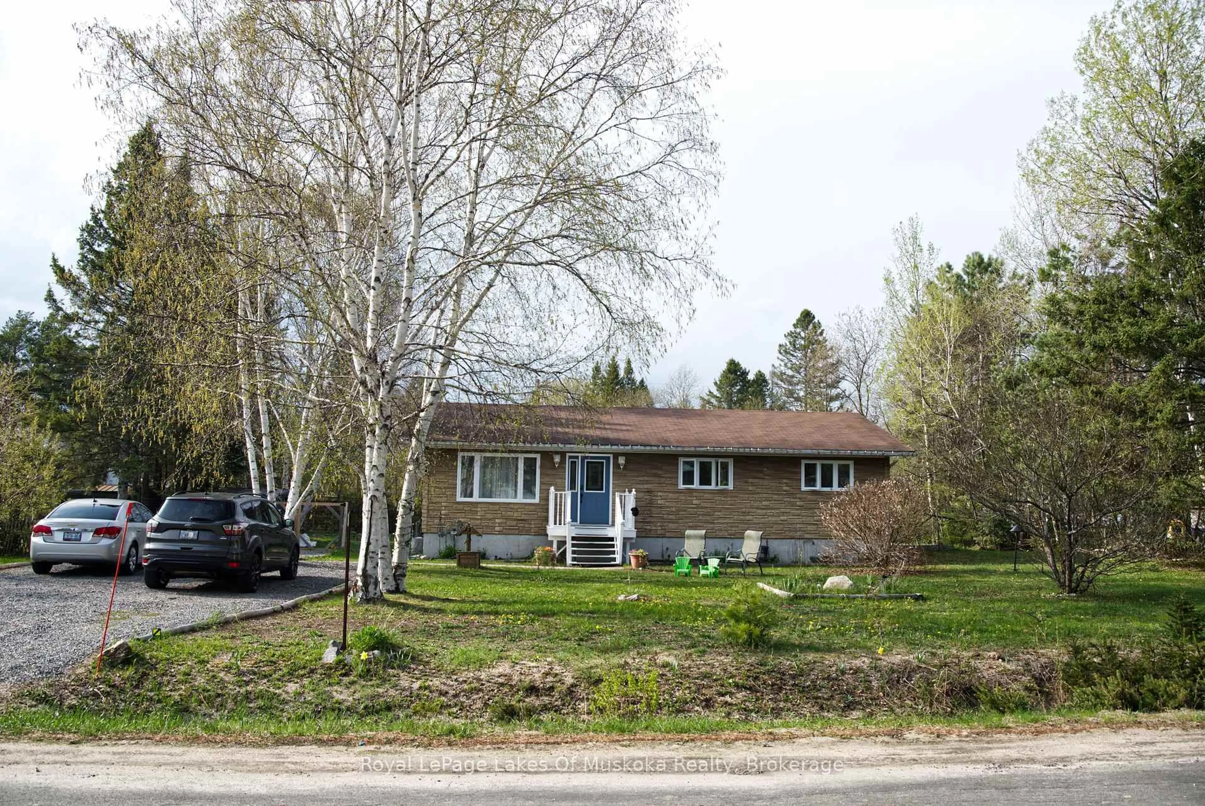 Unknown for 52 Sunshine St, South River Ontario P0A 1Z0