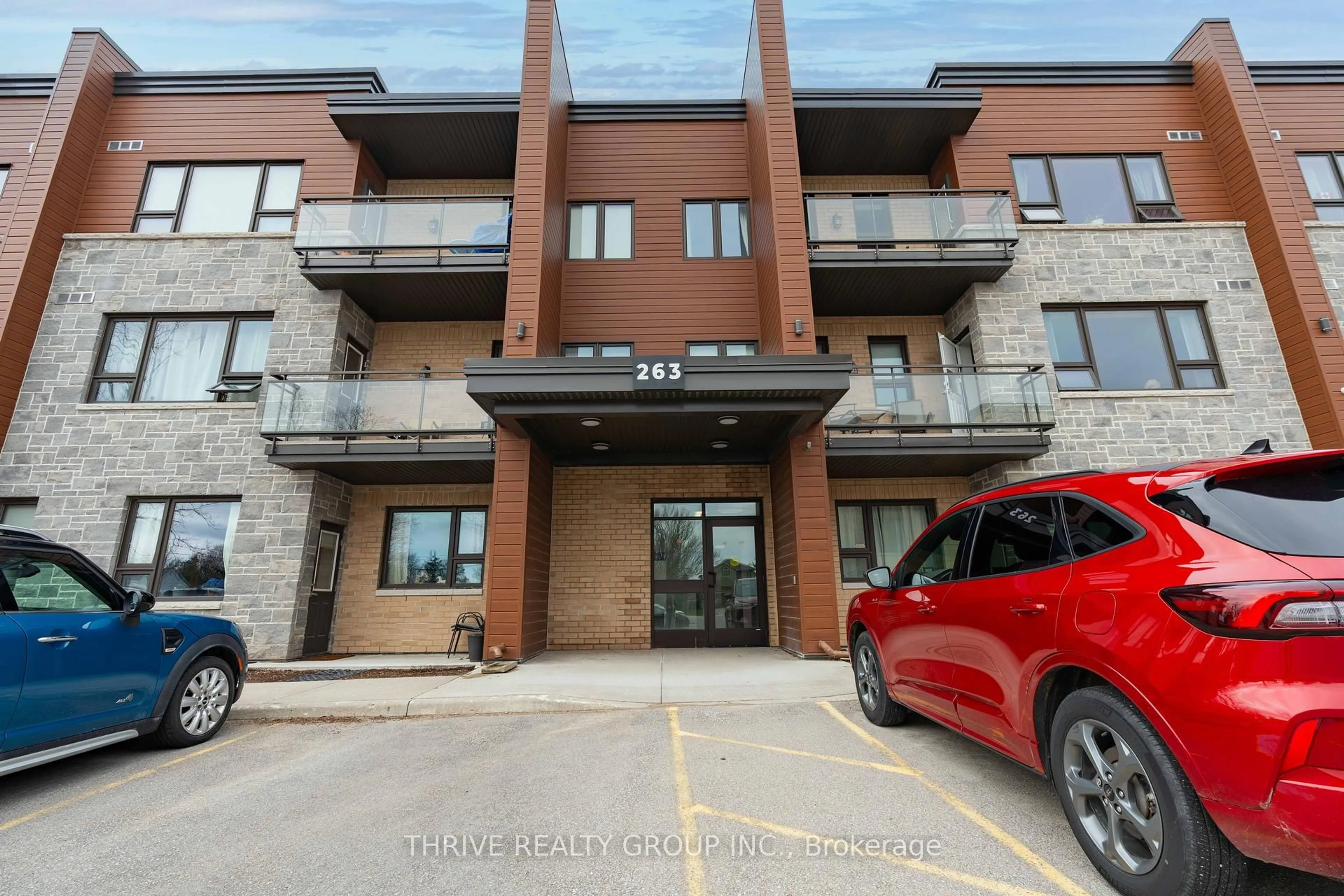Unknown for 263 Butler St #303, Lucan Biddulph Ontario N0M 2J0