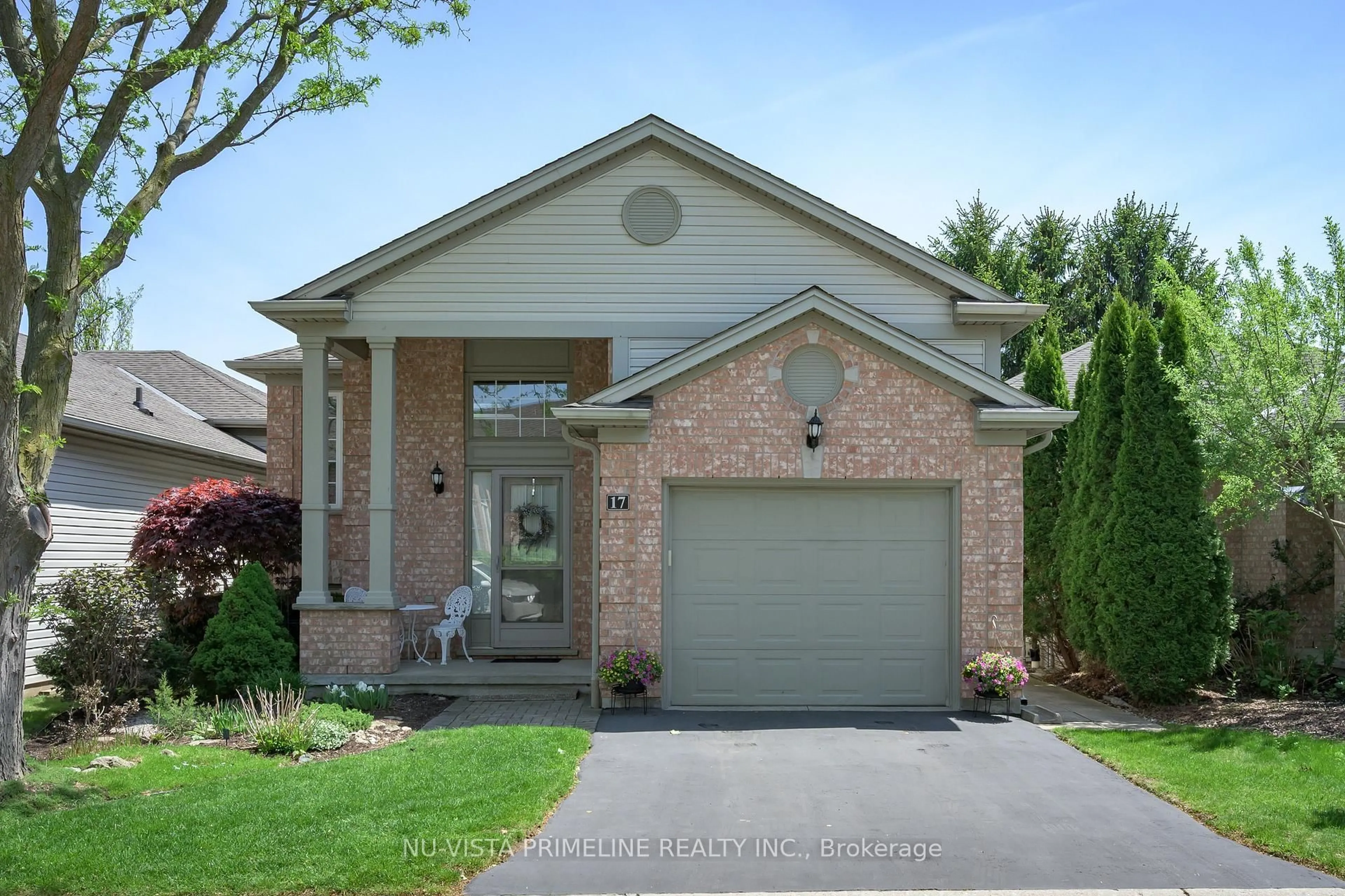 Home with brick exterior material, street for 145 North Centre Rd #17, London North Ontario N5Y 2L8