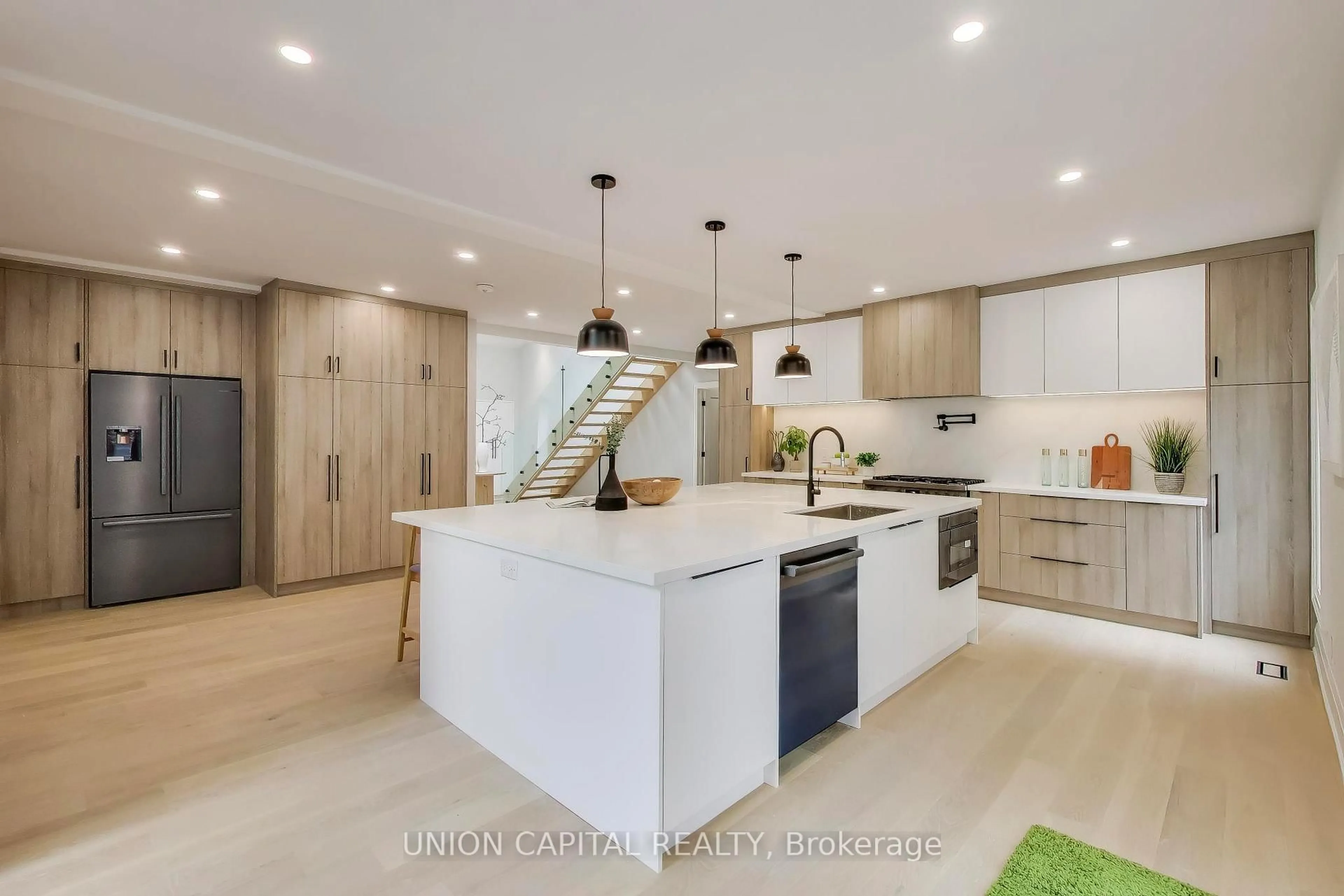 Open concept kitchen, unknown for 58 Forsyth Ave, Hamilton Ontario L8S 4E3