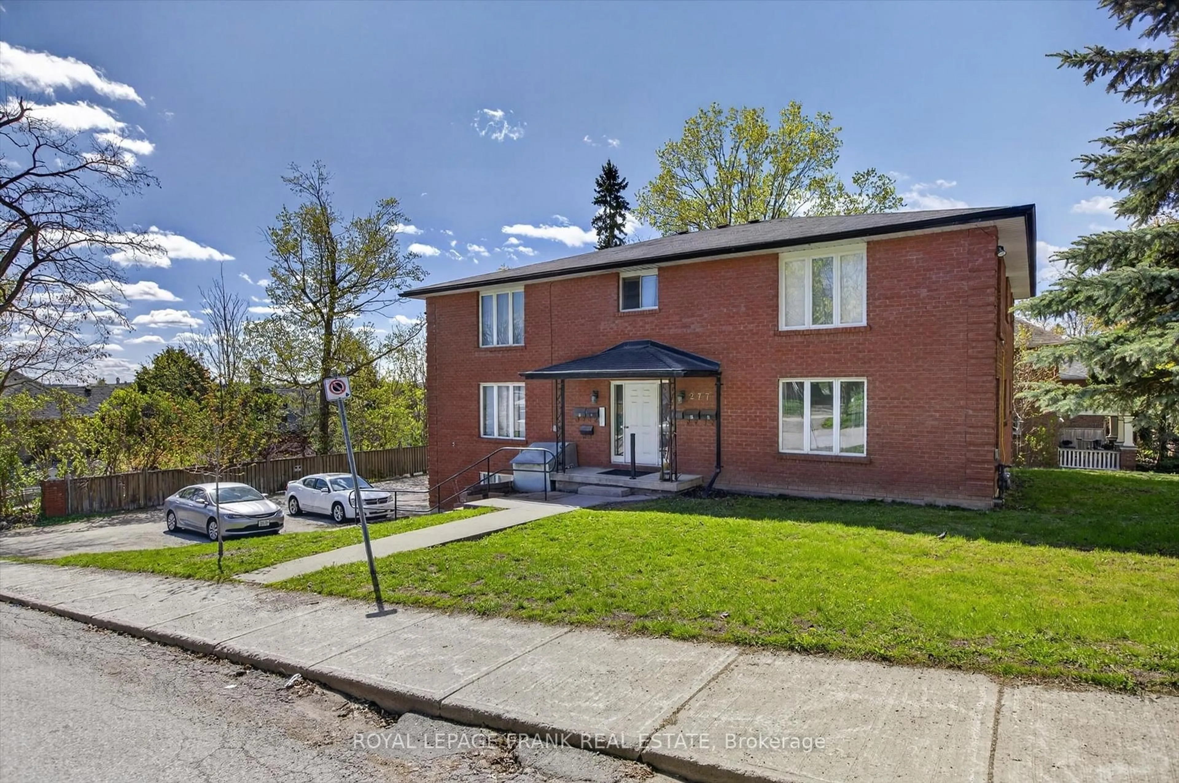 Home with brick exterior material, street for 277 Dublin St, Peterborough Ontario K9H 7J3