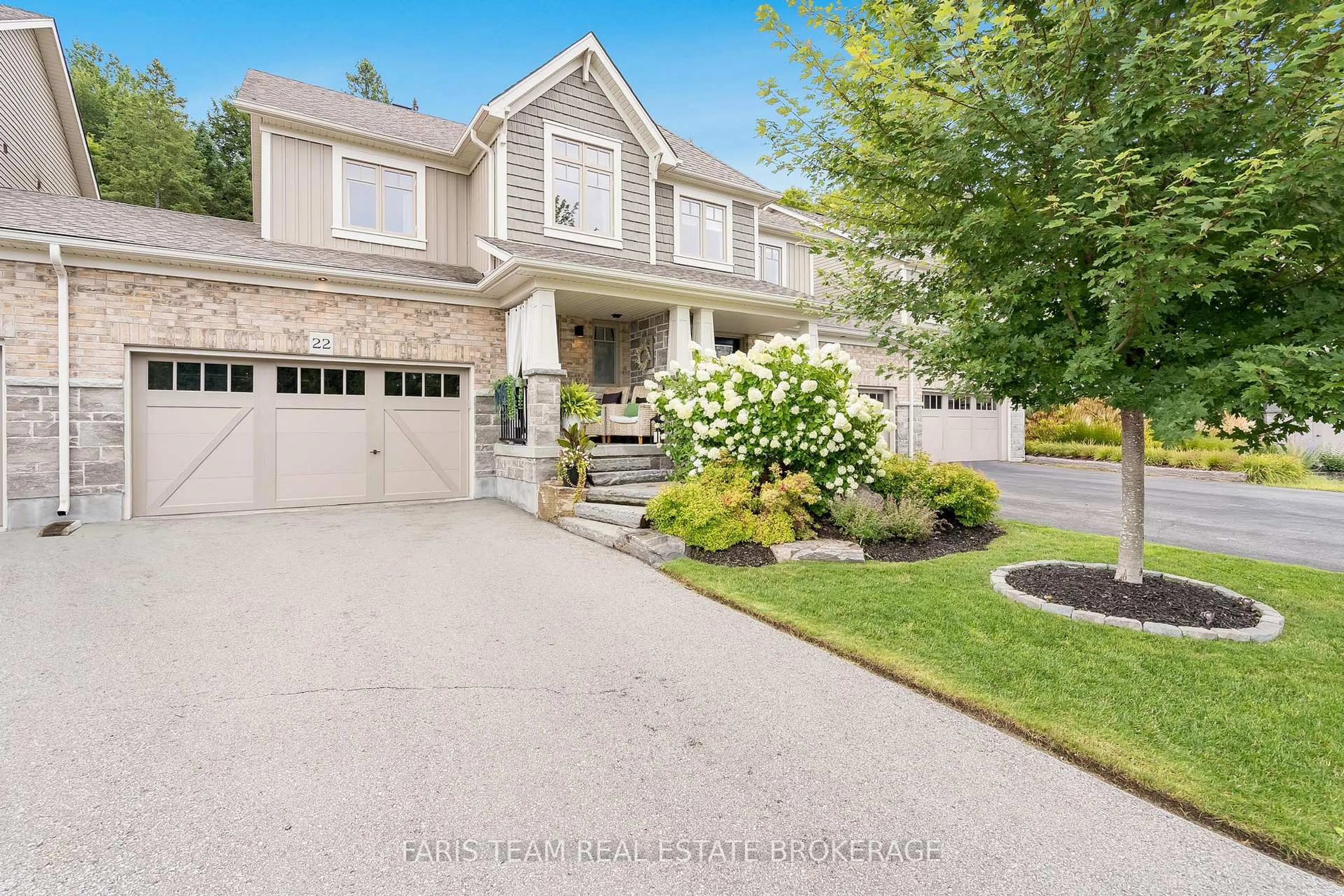 Unknown for 22 Spalding Cres, Huntsville Ontario P1H 1C8
