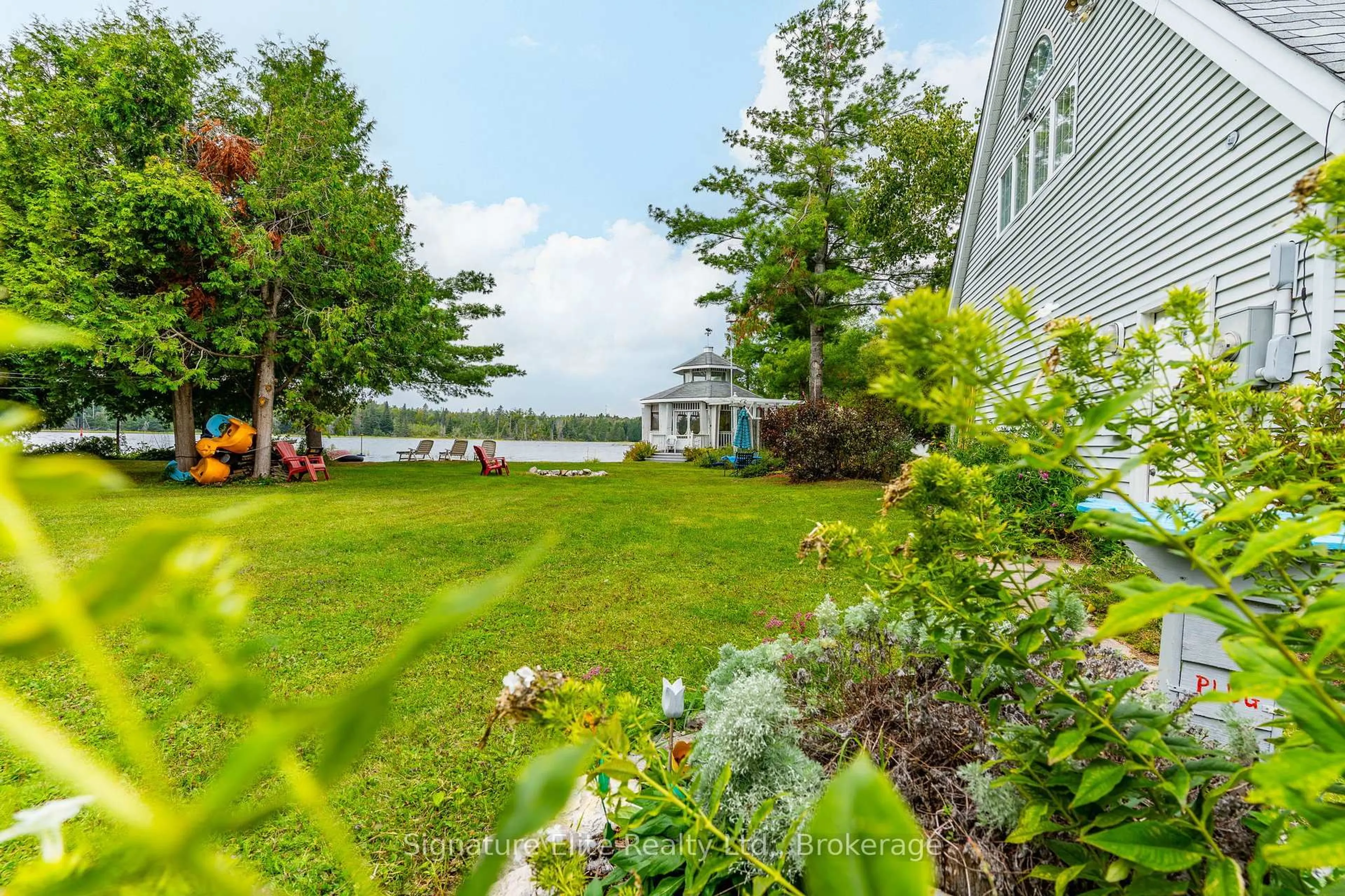 Patio, water/lake/river/ocean view for 41 Duncombe Dr, Kawartha Lakes Ontario K0M 1K0