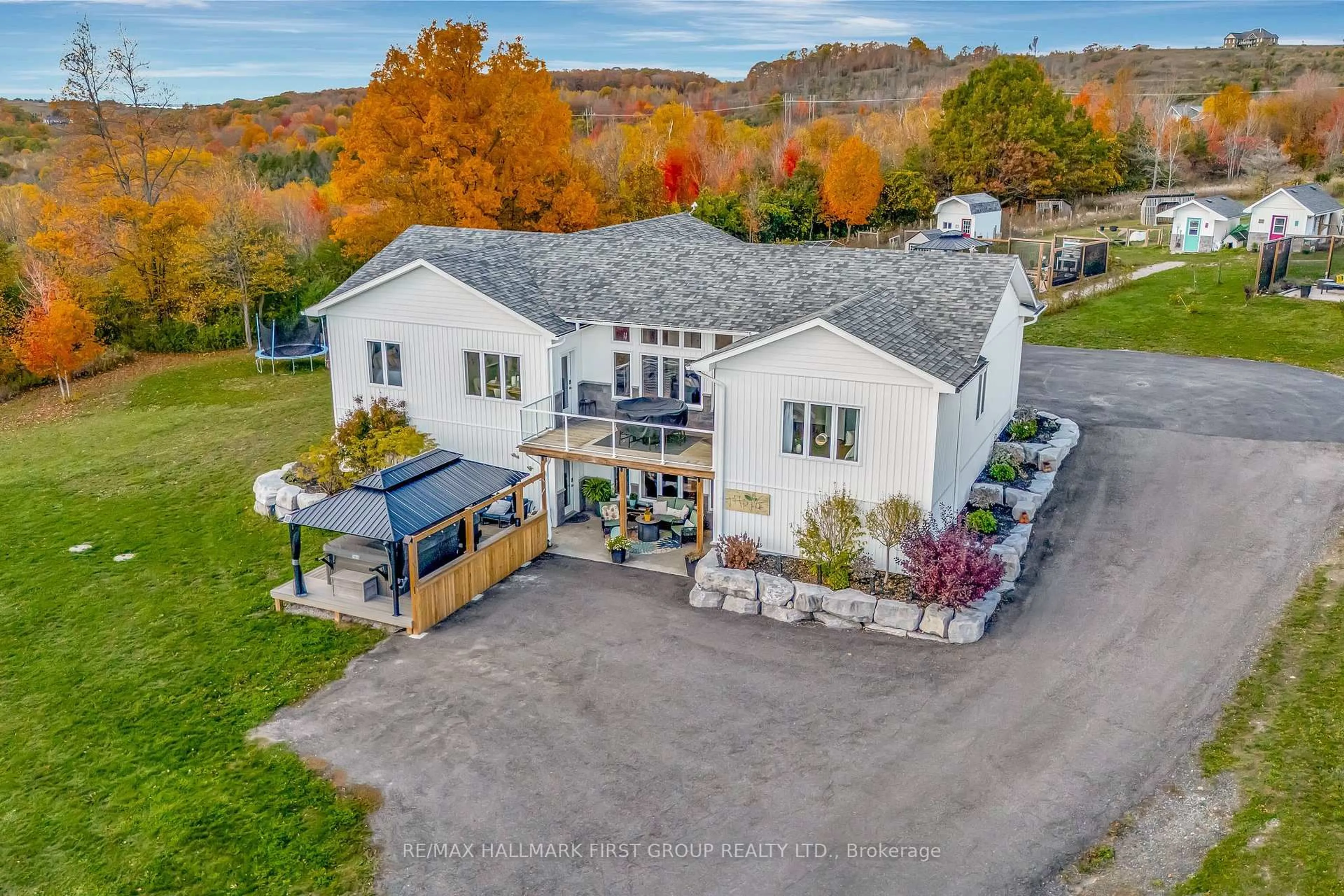 A pic from outside/outdoor area/front of a property/back of a property/a pic from drone, unknown for 635 Northumberland Heights Rd, Alnwick/Haldimand Ontario K9A 4J8