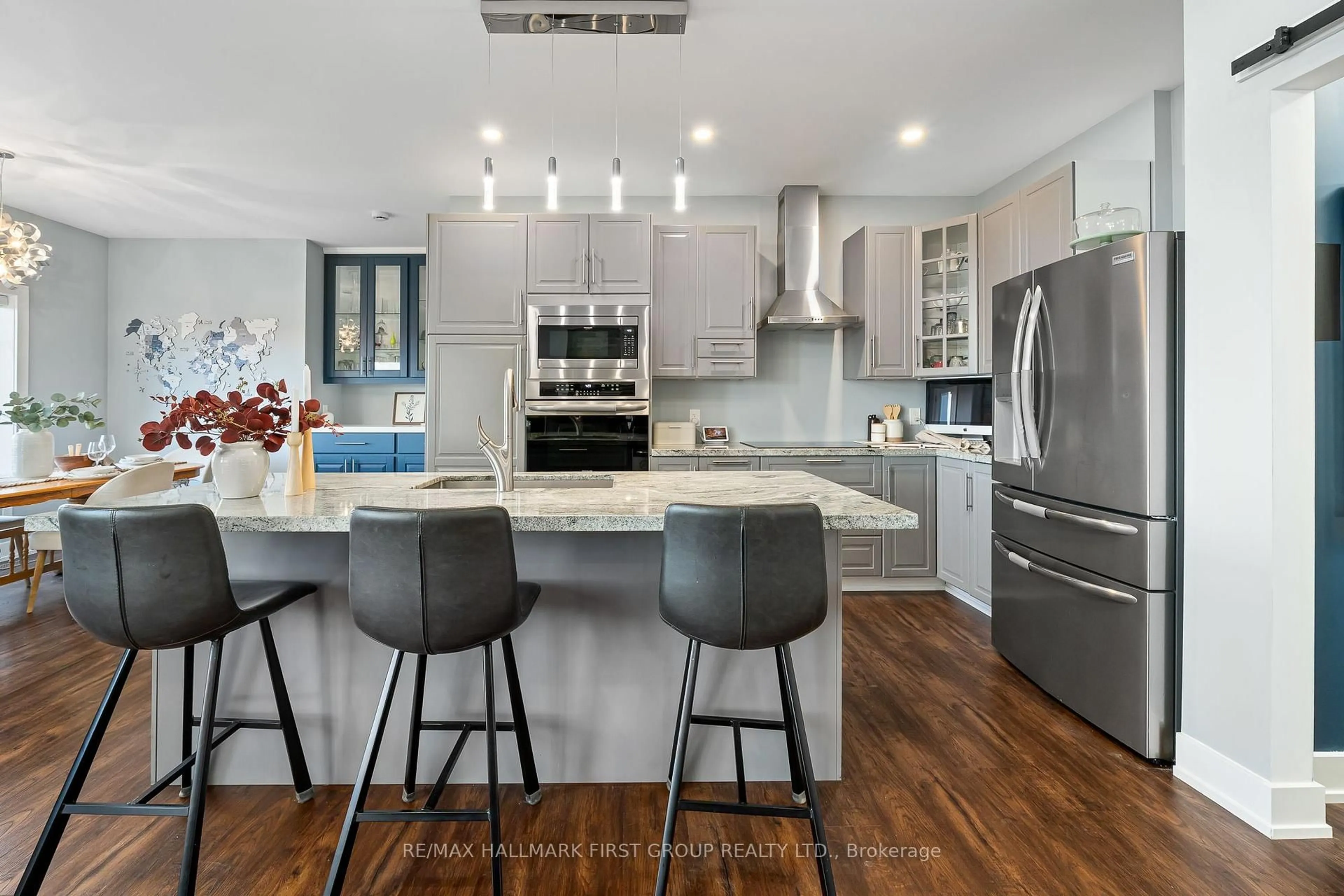 Open concept kitchen, unknown for 635 Northumberland Heights Rd, Alnwick/Haldimand Ontario K9A 4J8