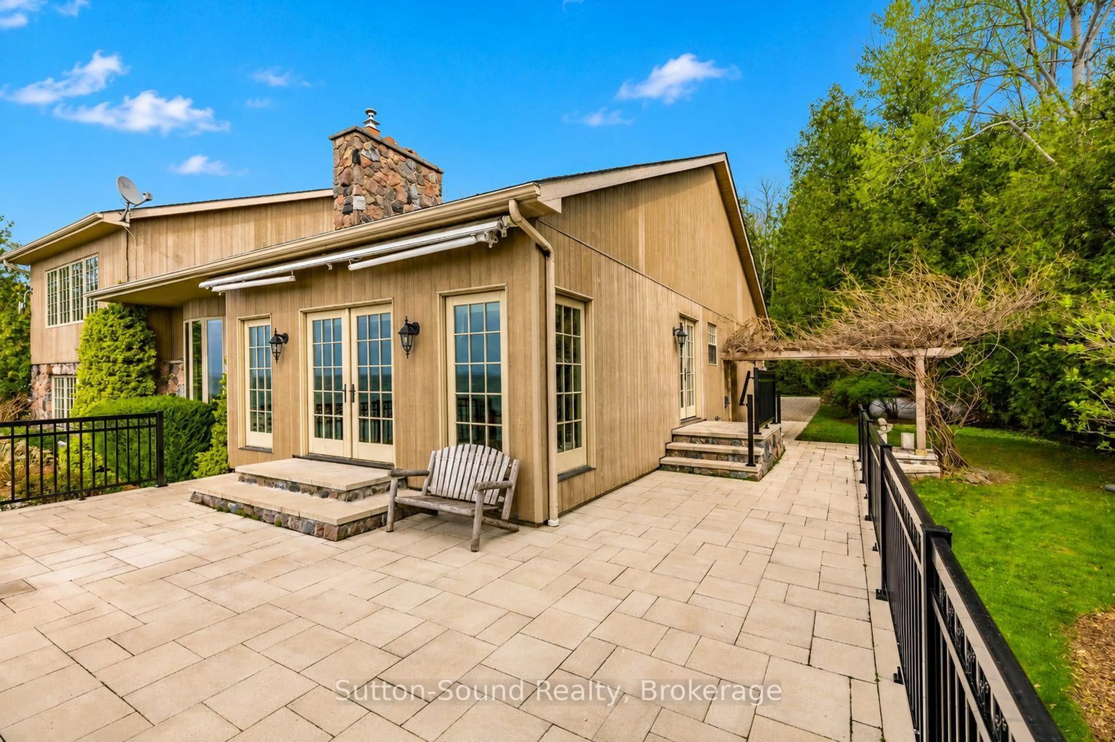 Patio, water/lake/river/ocean view for 148 Rainbow Beach Rd, Meaford Ontario N0H 1B0