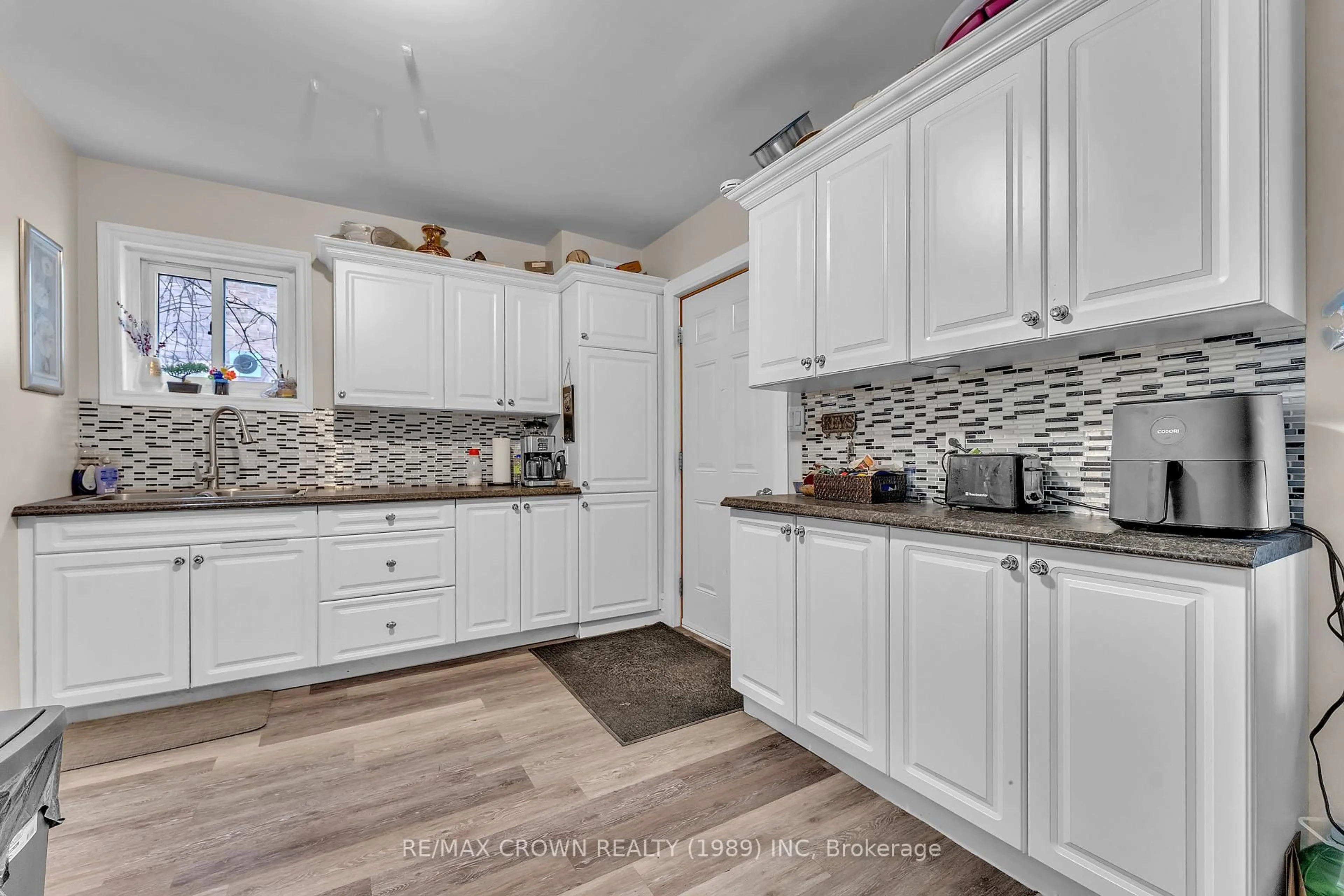 Open concept kitchen, ceramic/tile floor for 186 Church St, West Nipissing Ontario P2B 1H5