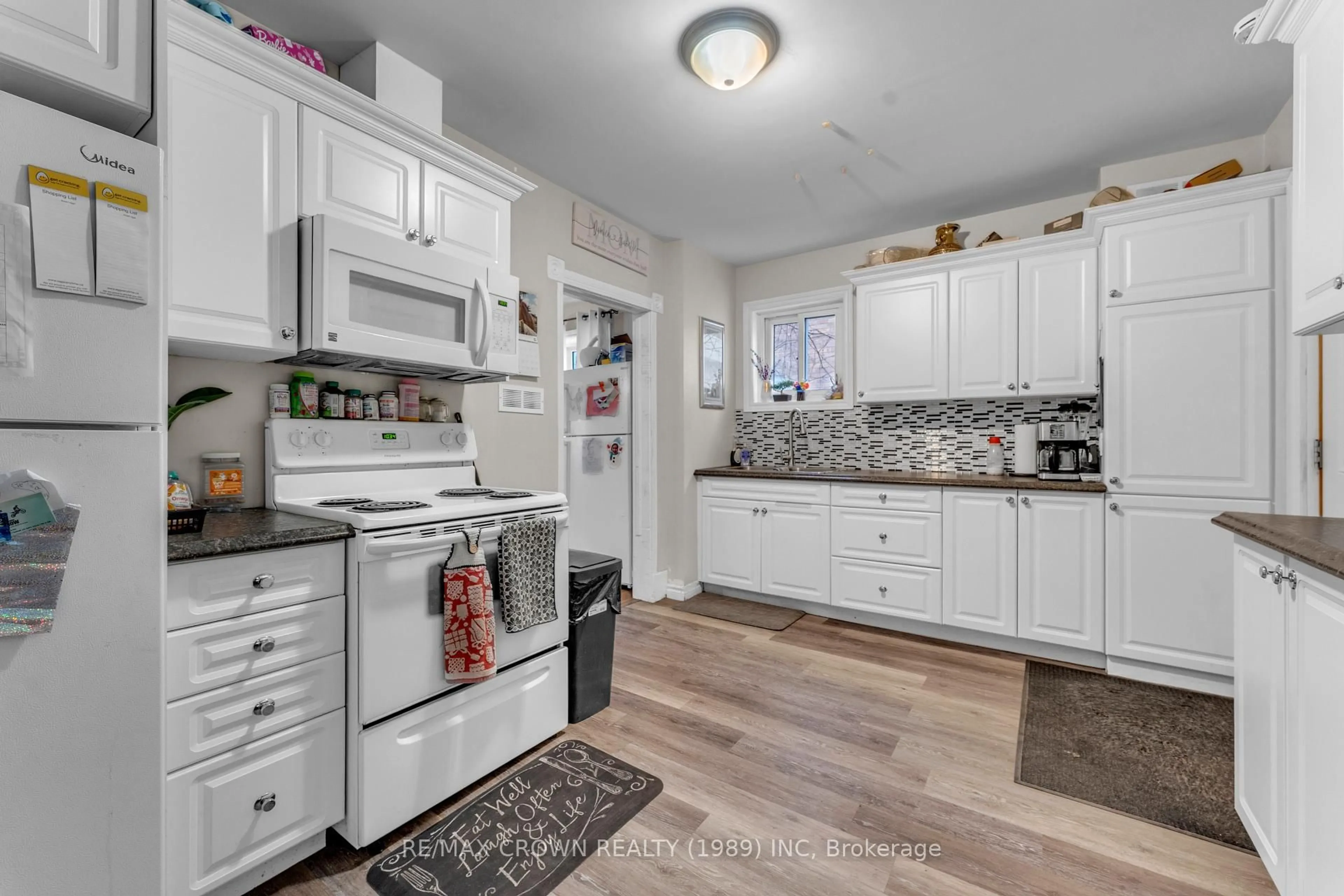 Open concept kitchen, unknown for 186 Church St, West Nipissing Ontario P2B 1H5