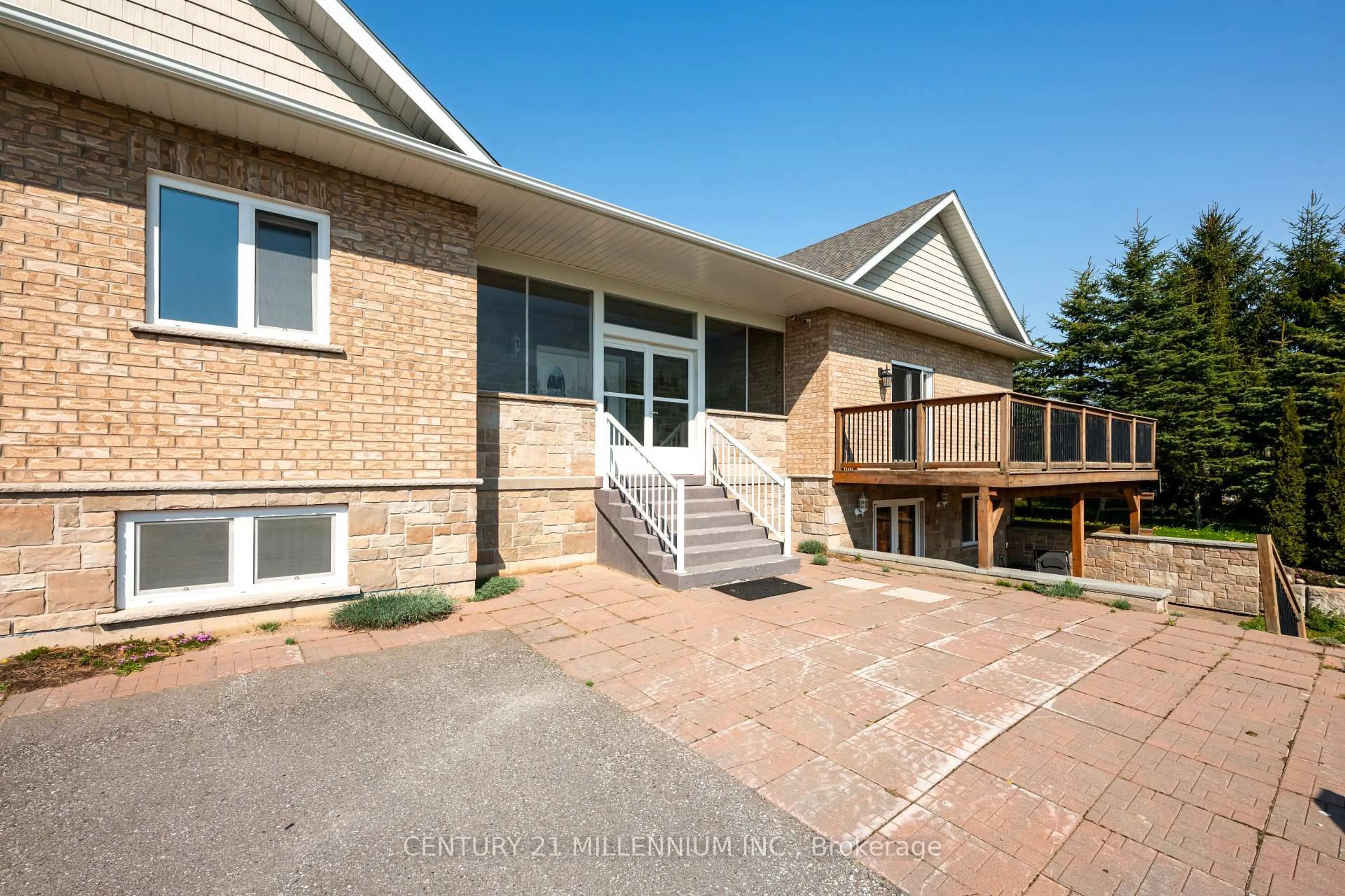Home with brick exterior material, unknown for 434424 4th Line, Amaranth Ontario L9W 0P4
