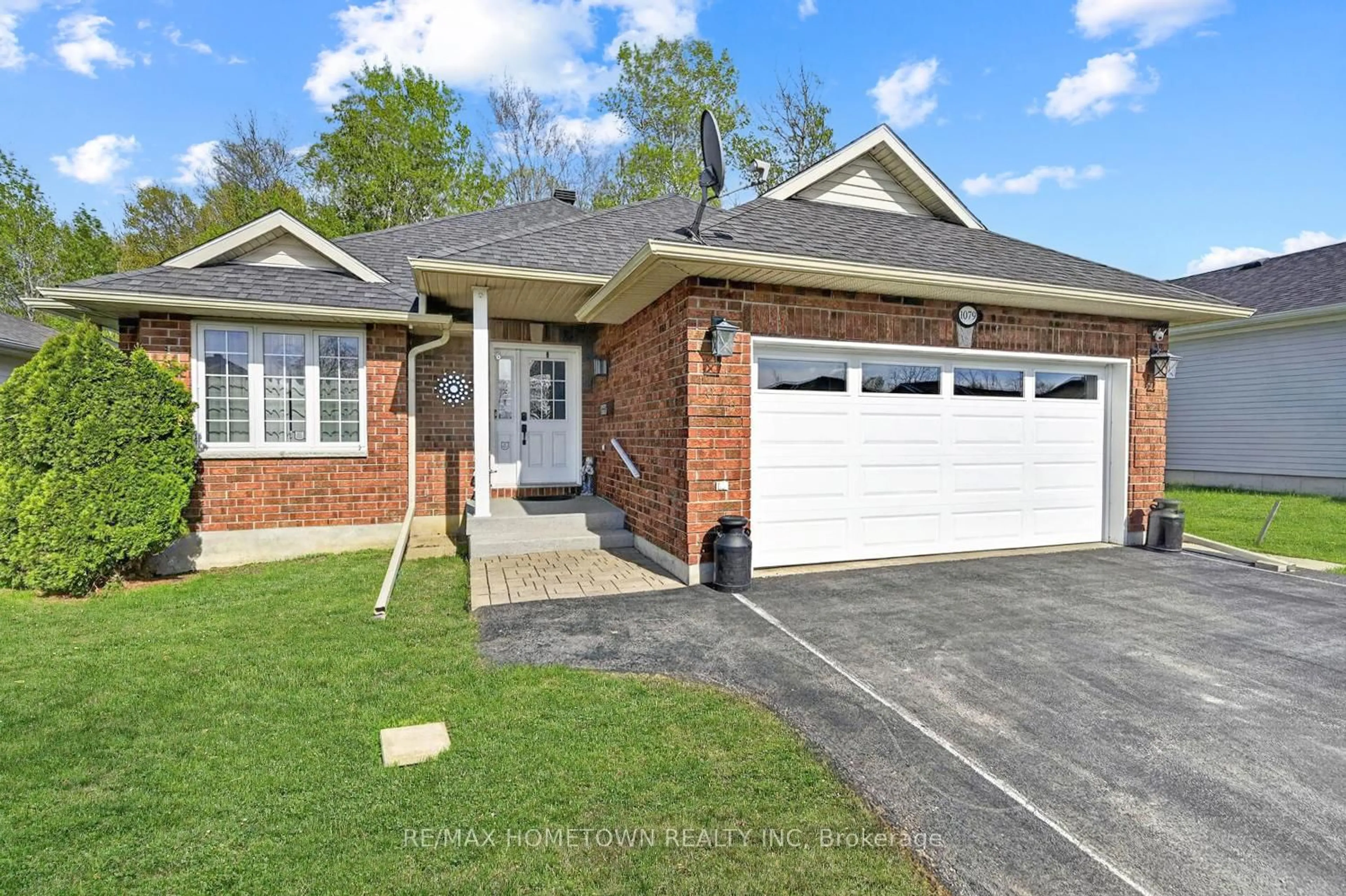 Home with brick exterior material, street for 1079 Shearer Dr, Brockville Ontario K6V 7K1