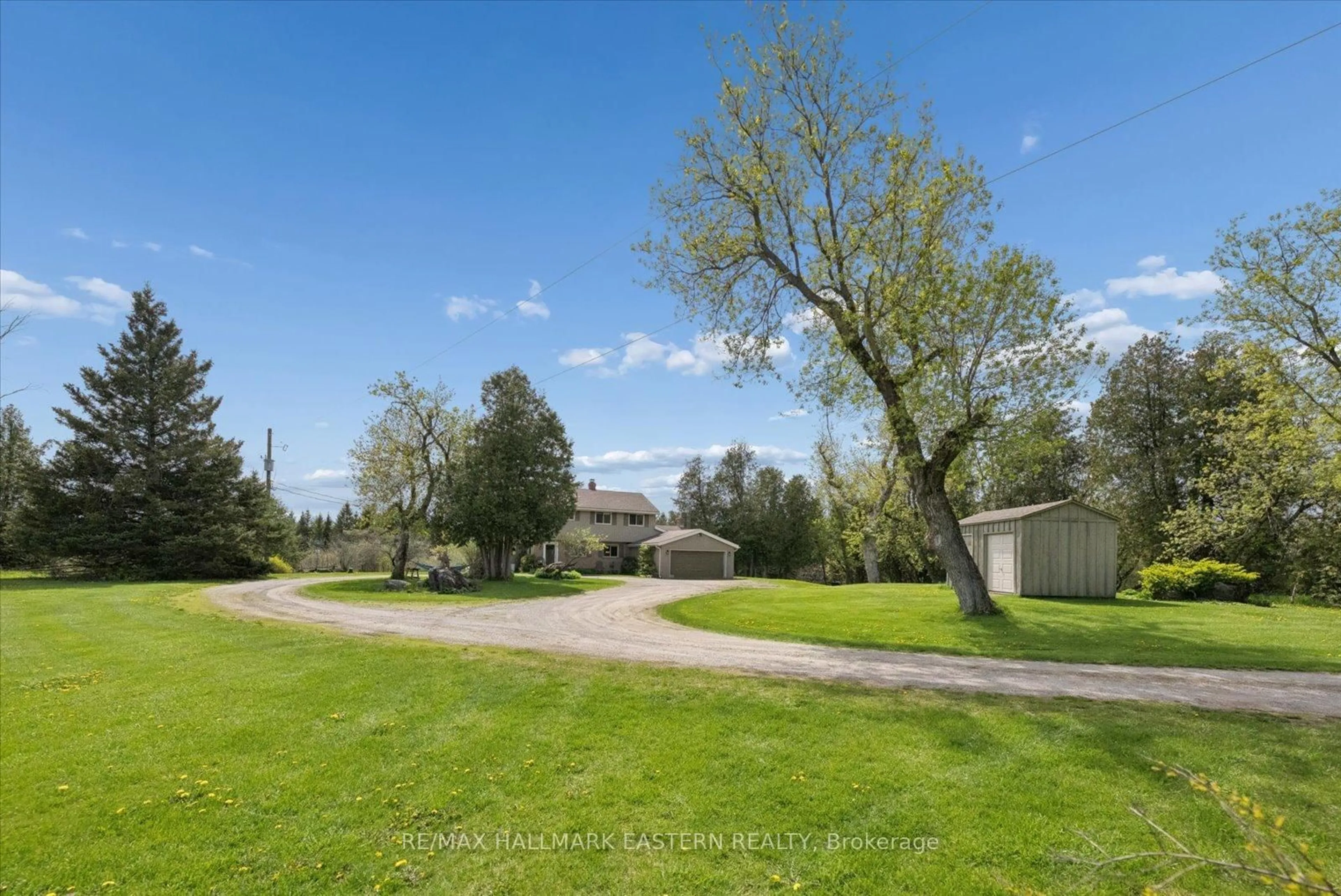 A pic from outside/outdoor area/front of a property/back of a property/a pic from drone, unknown for 906 Mount Horeb Rd, Kawartha Lakes Ontario K0L 2W0