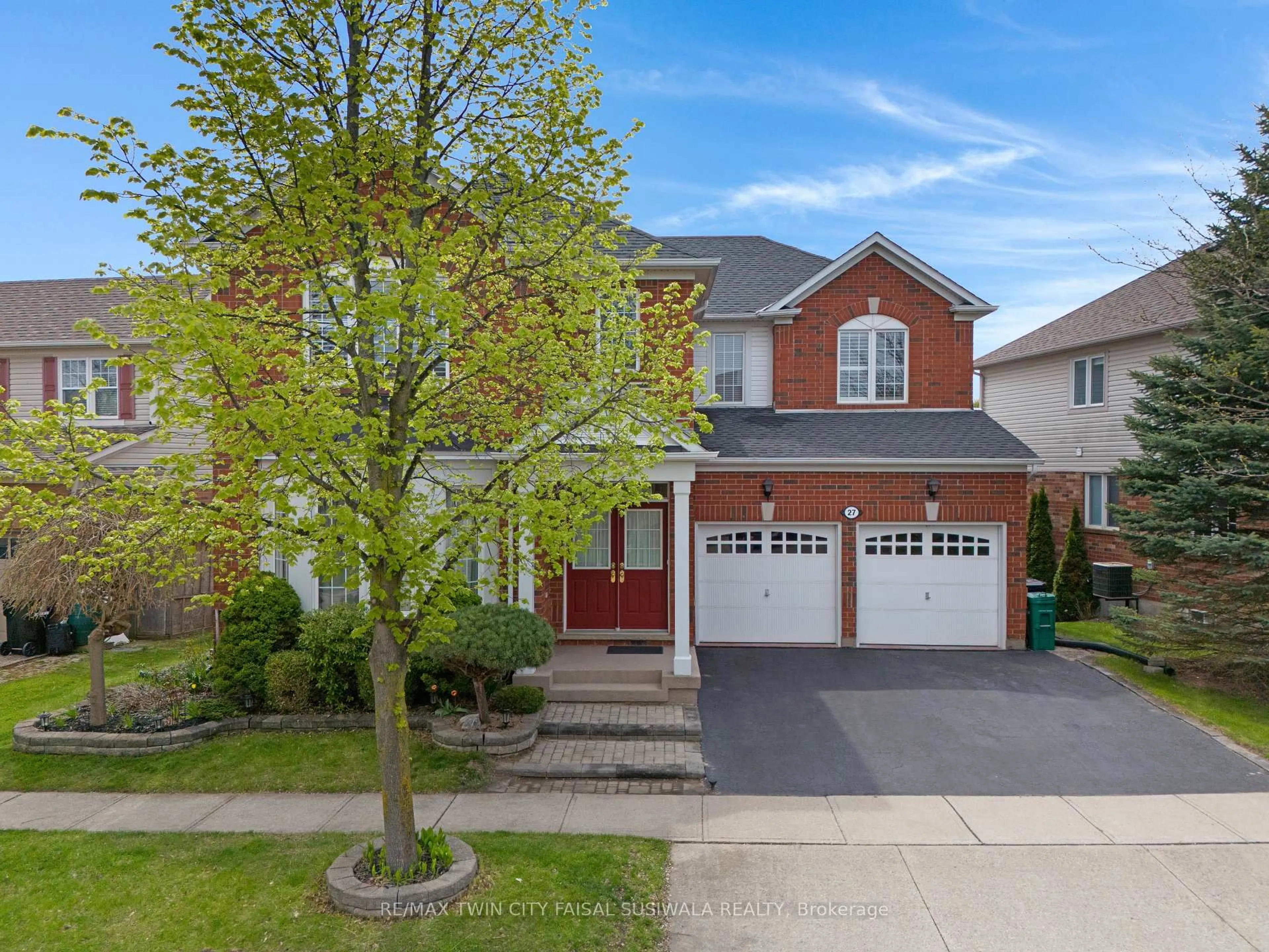 Unknown for 27 Glazebrook Cres, Cambridge Ontario N1T 2H7