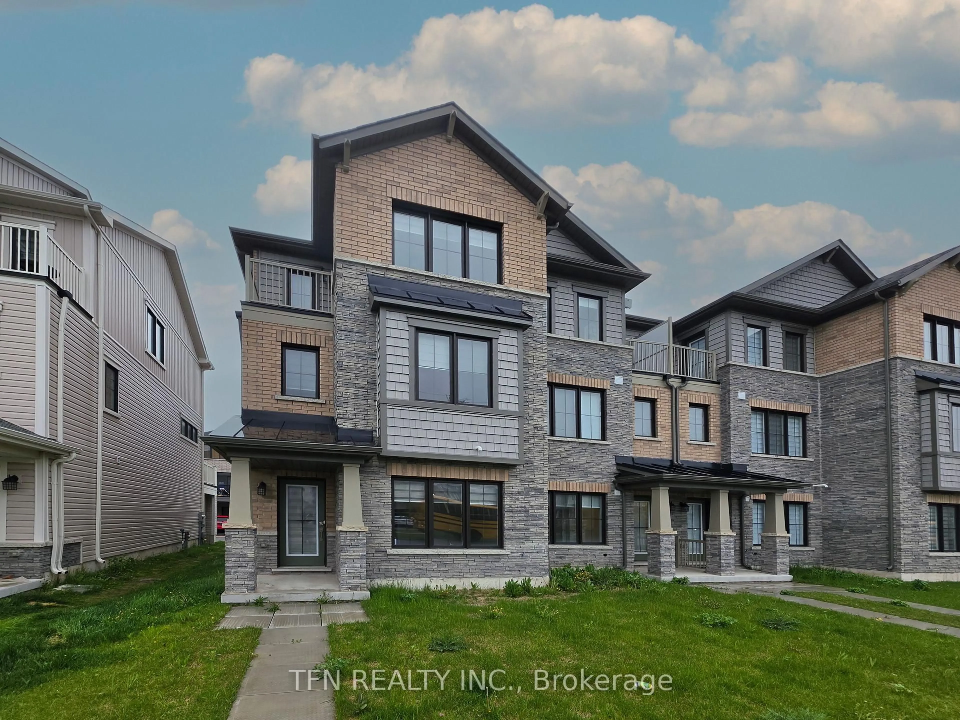 Home with brick exterior material, mountain view for 231 Melody Lane, Thorold Ontario L3B 0L2