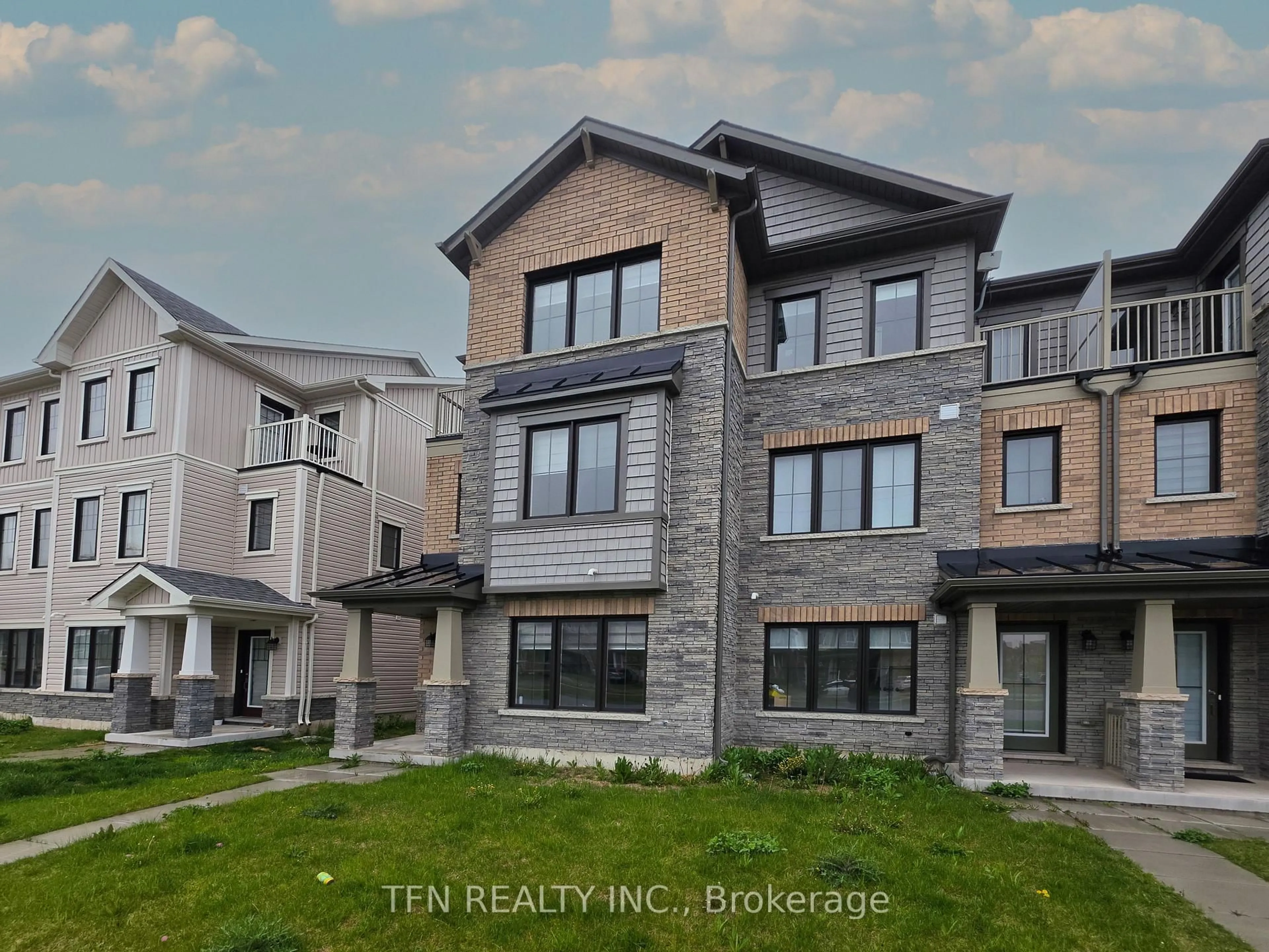 Home with brick exterior material, mountain view for 231 Melody Lane, Thorold Ontario L3B 0L2