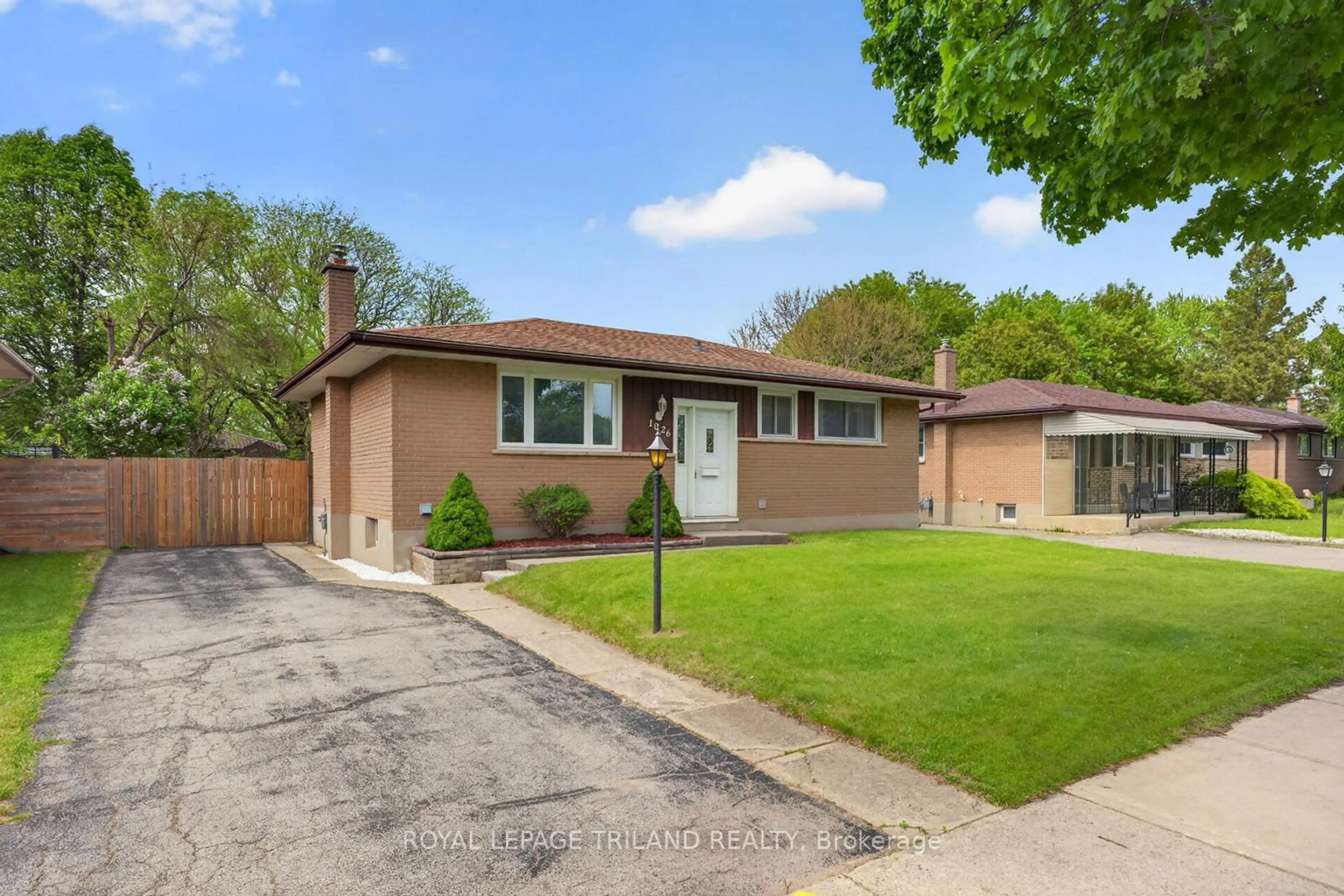 Unknown for 1026 Chippewa Dr, London East Ontario N5V 2T5