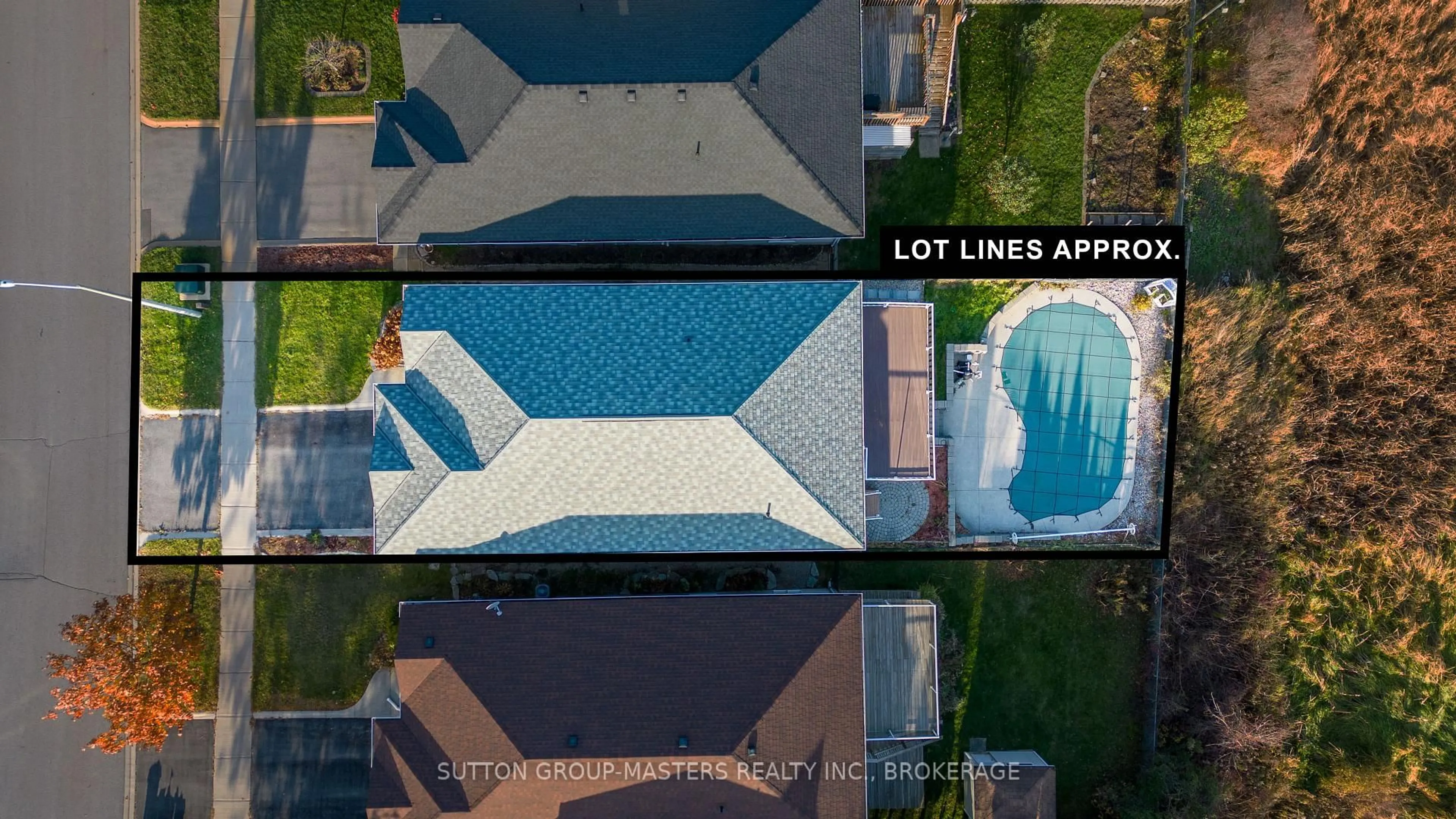A pic from outside/outdoor area/front of a property/back of a property/a pic from drone, water/lake/river/ocean view for 679 Melrose St, Kingston Ontario K7M 9G8