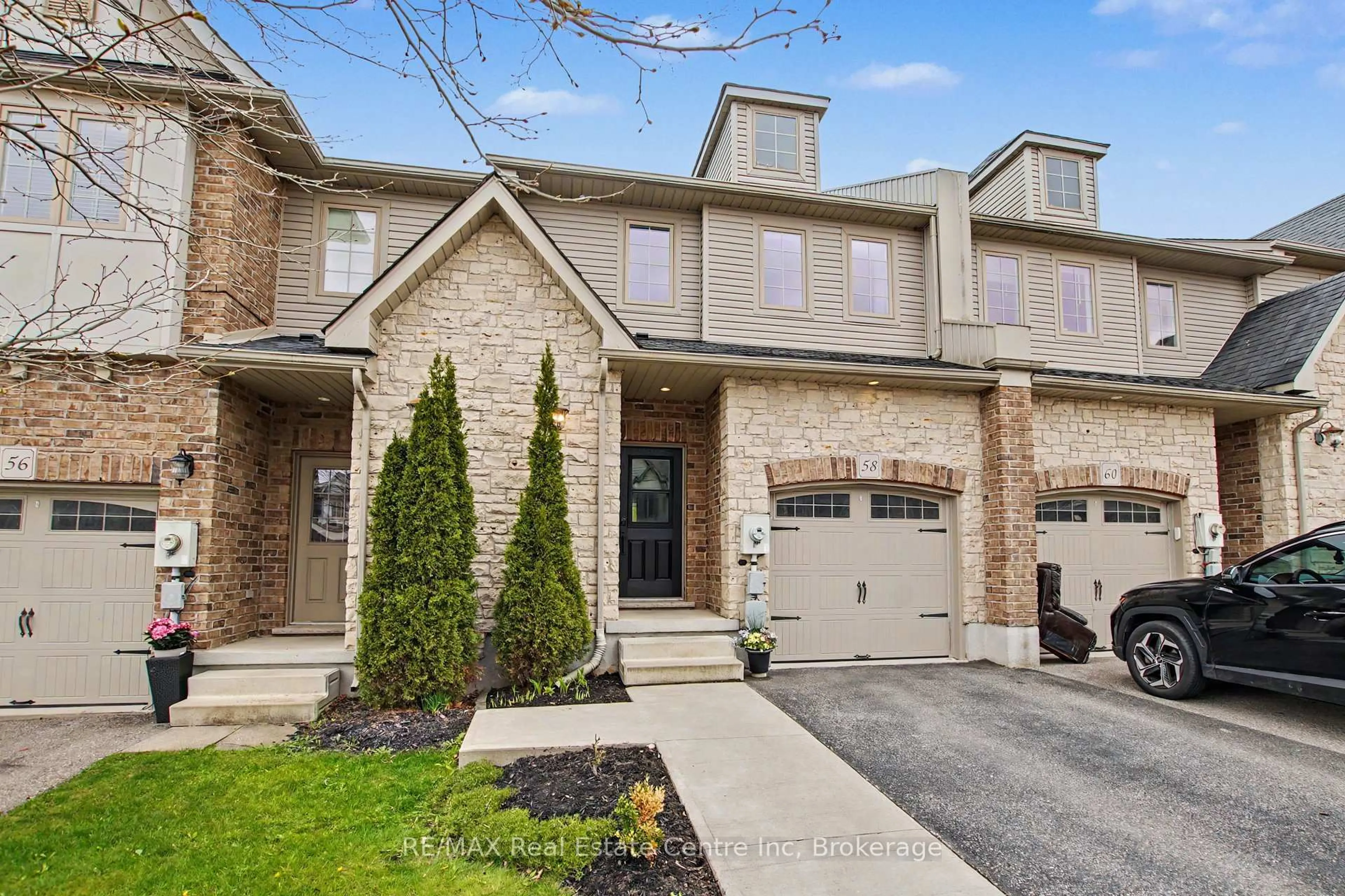 Home with brick exterior material, street for 58 Curzon Cres, Guelph Ontario N1K 1Z8