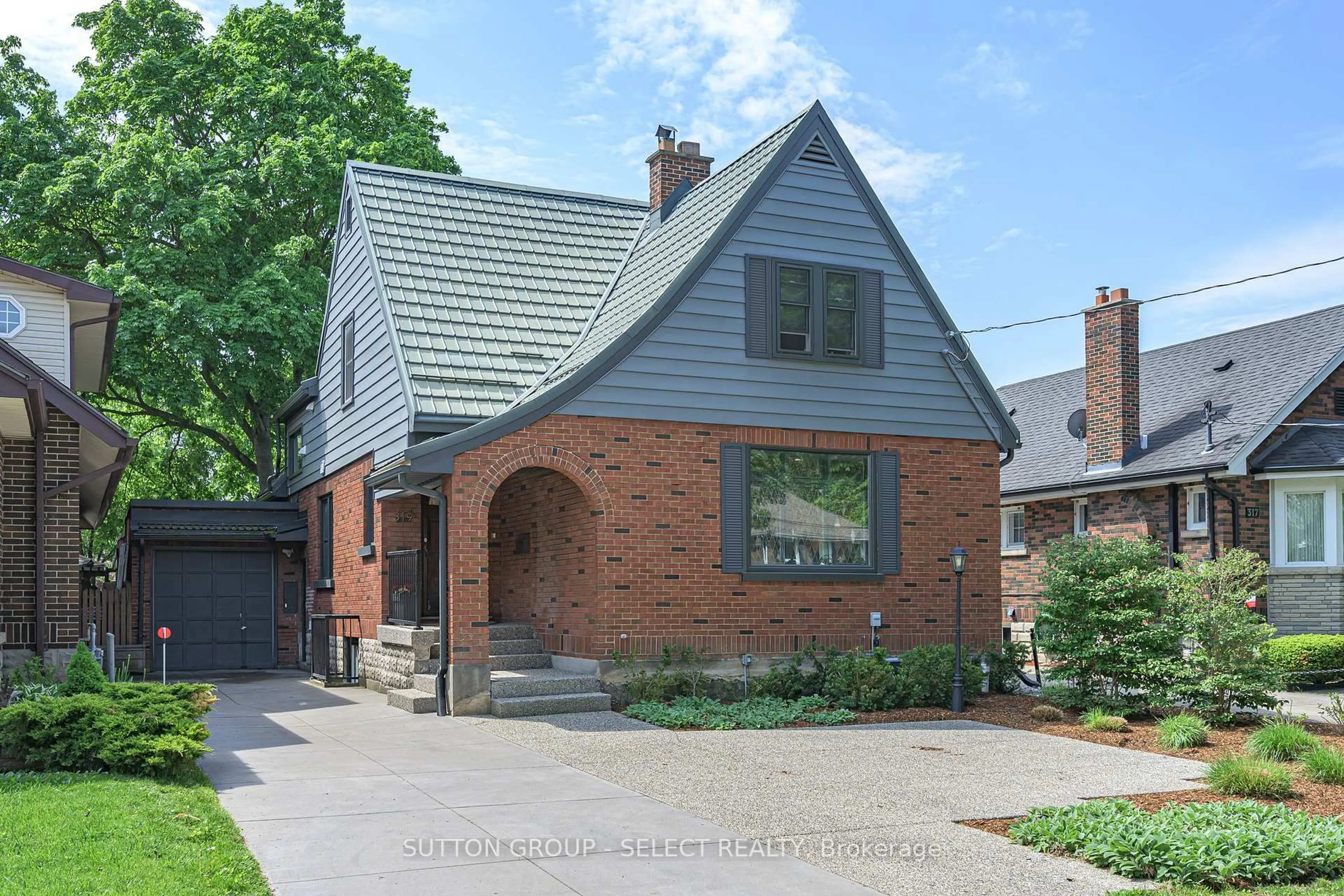 Home with brick exterior material, street for 319 Cheapside St, London East Ontario N6A 2A7