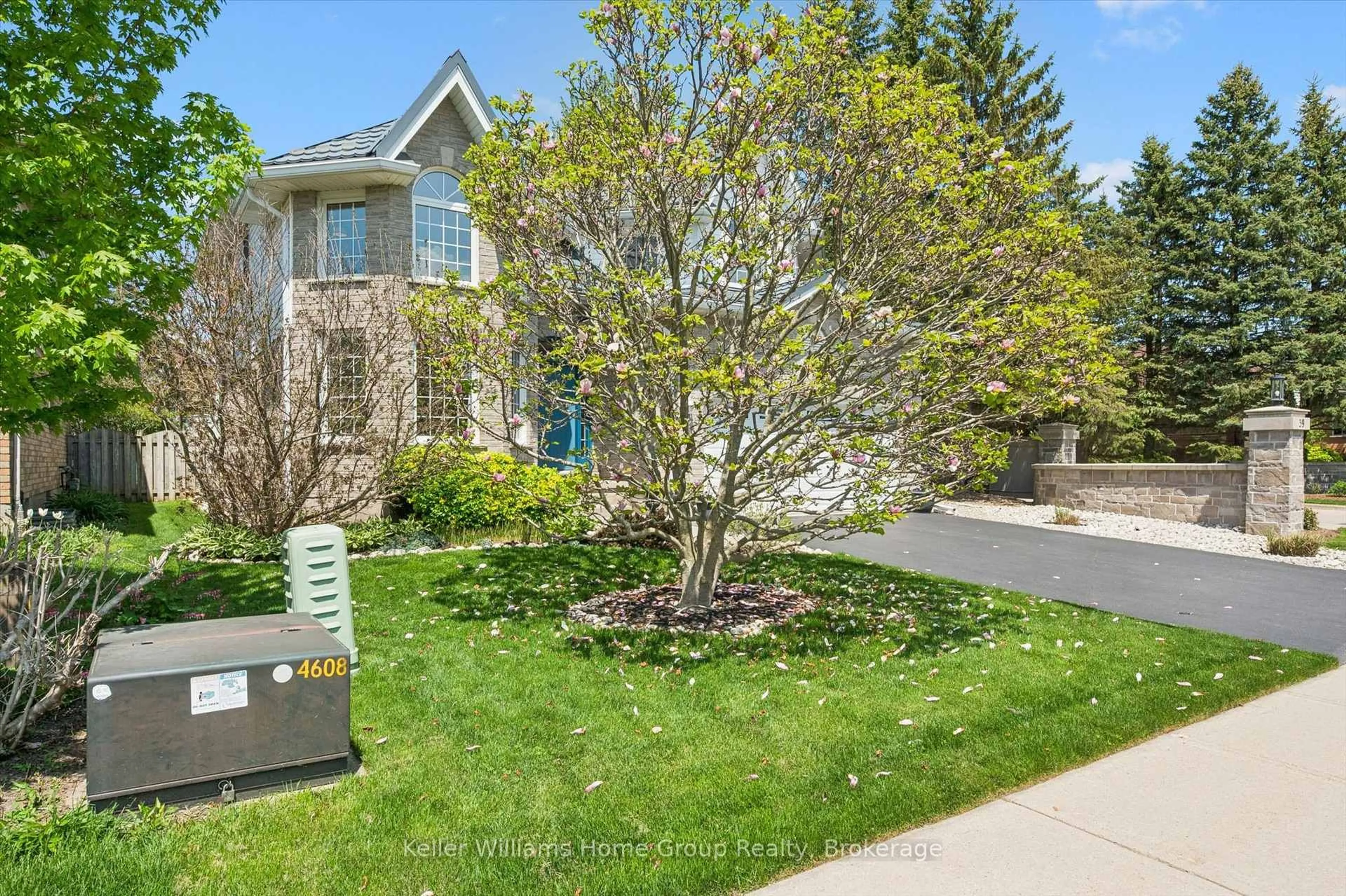 A pic from outside/outdoor area/front of a property/back of a property/a pic from drone, street for 41 Ptarmigan Dr, Guelph Ontario N1C 1B4