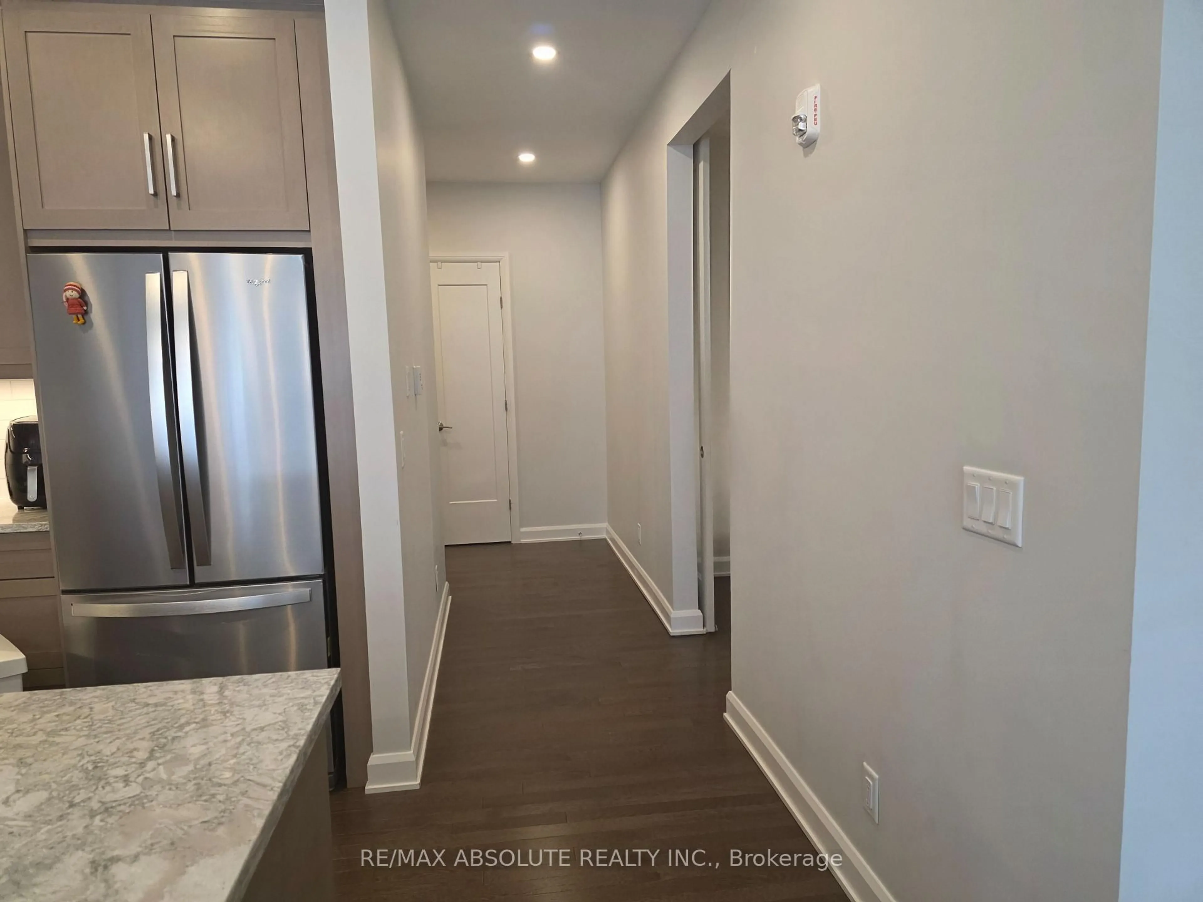 A pic of a room for 160 BOUNDSTONE Way #203, Ottawa Ontario K2T 0M8