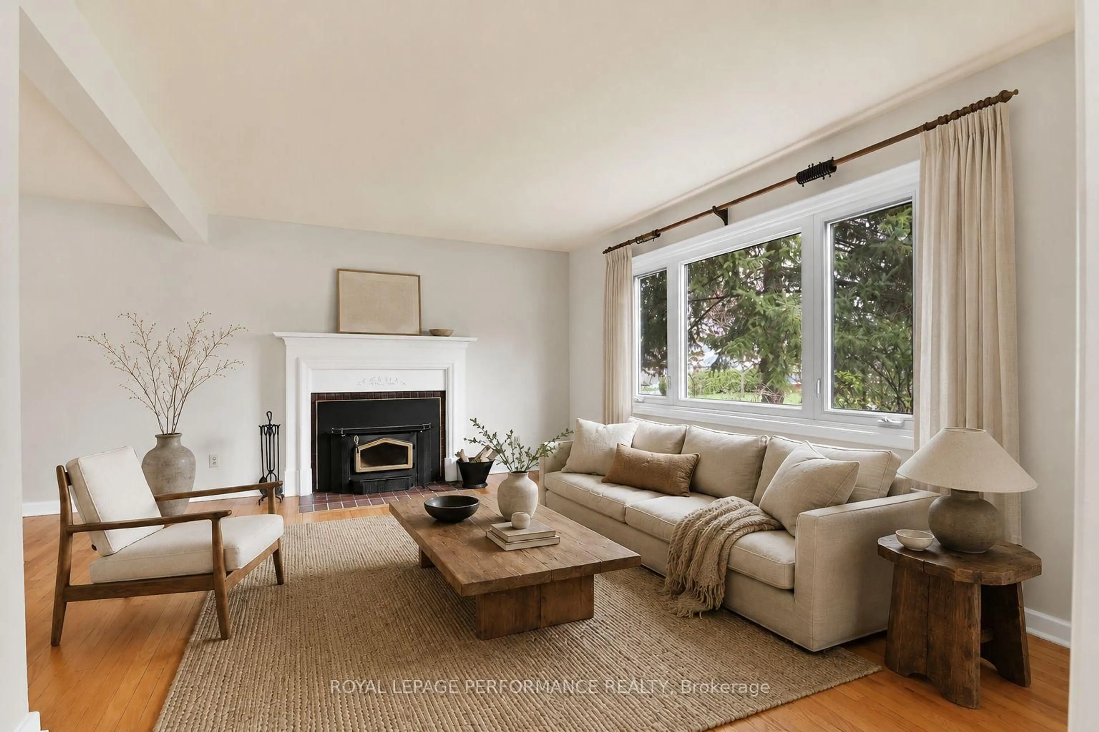 Living room with furniture, unknown for 77 Canter Blvd, Ottawa Ontario K2G 2M4
