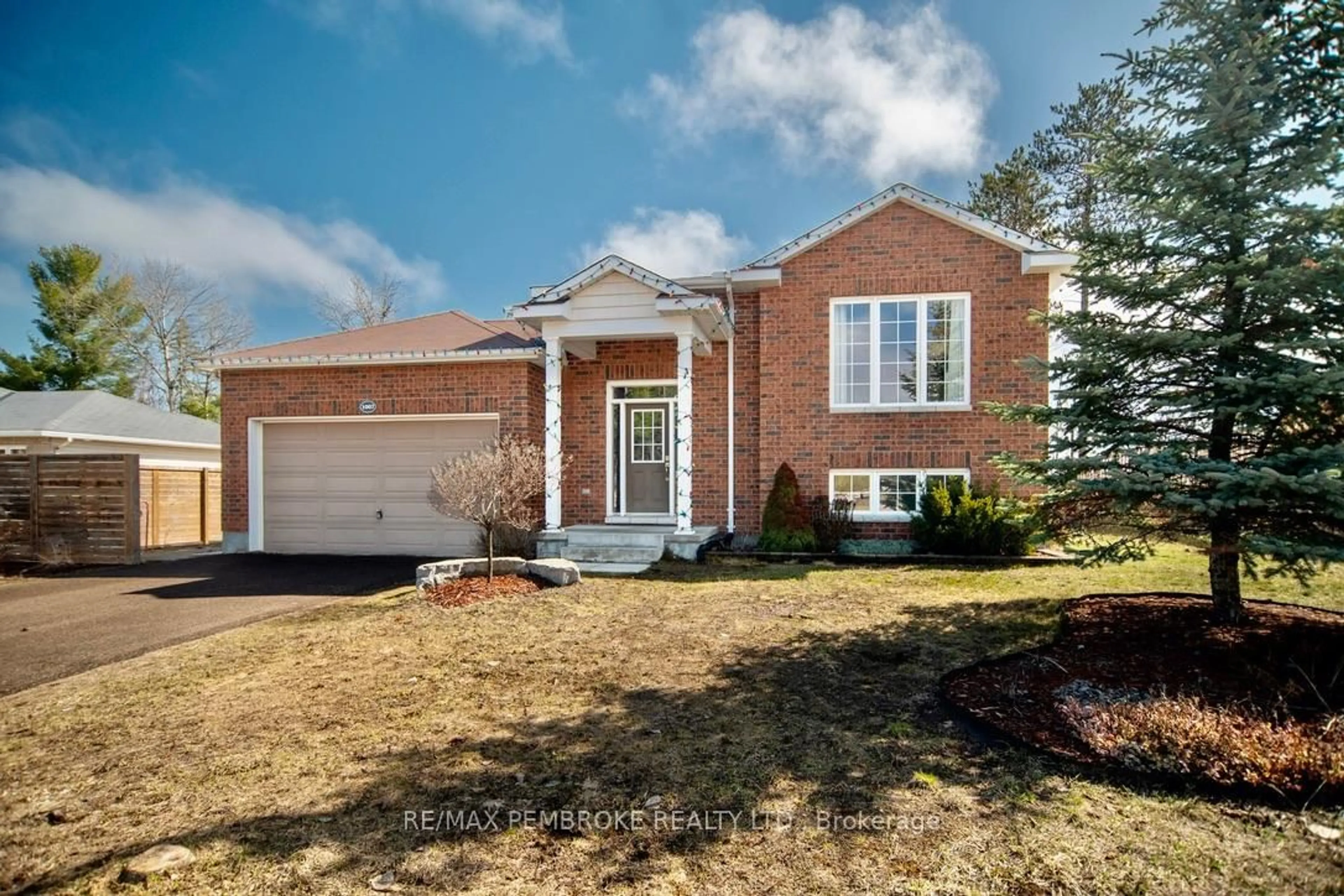 Home with brick exterior material, street for 1007 Butler Blvd, Petawawa Ontario K8H 0B7