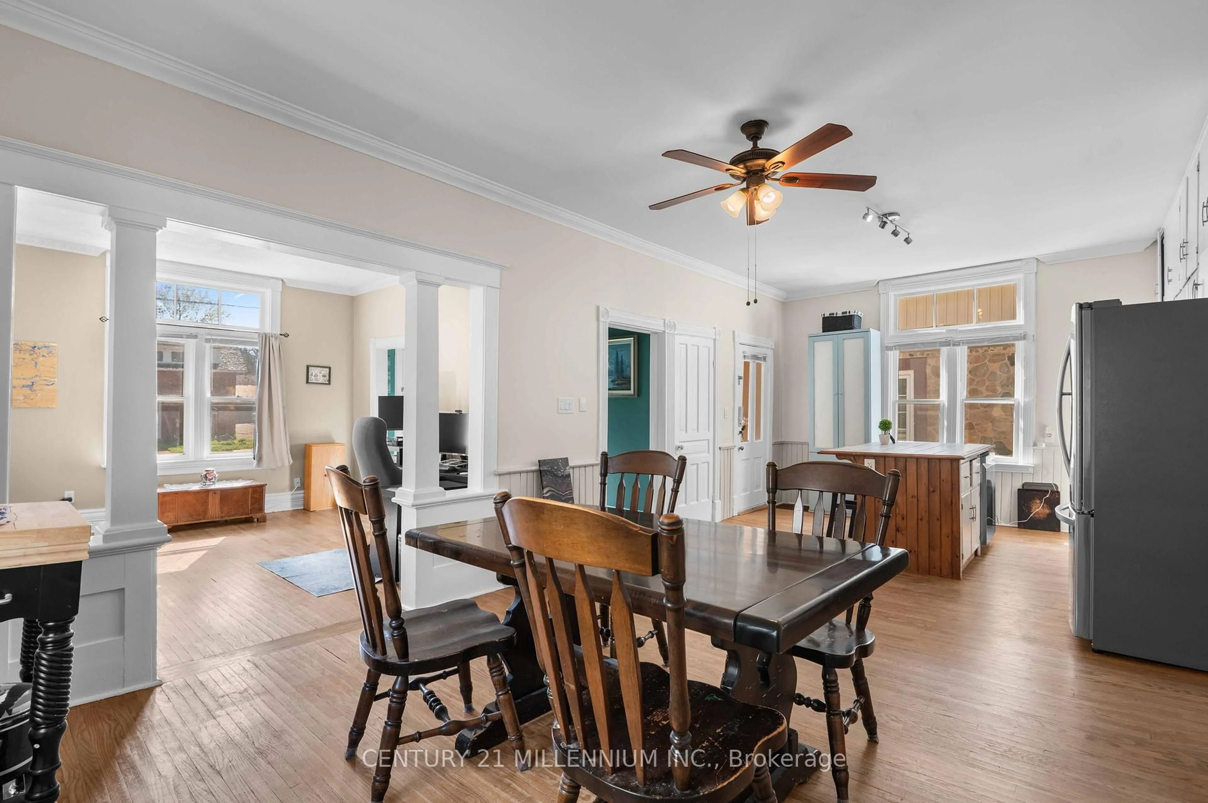 Dining room, unknown for 22 Crozier St, East Luther Grand Valley Ontario L9W 5N6