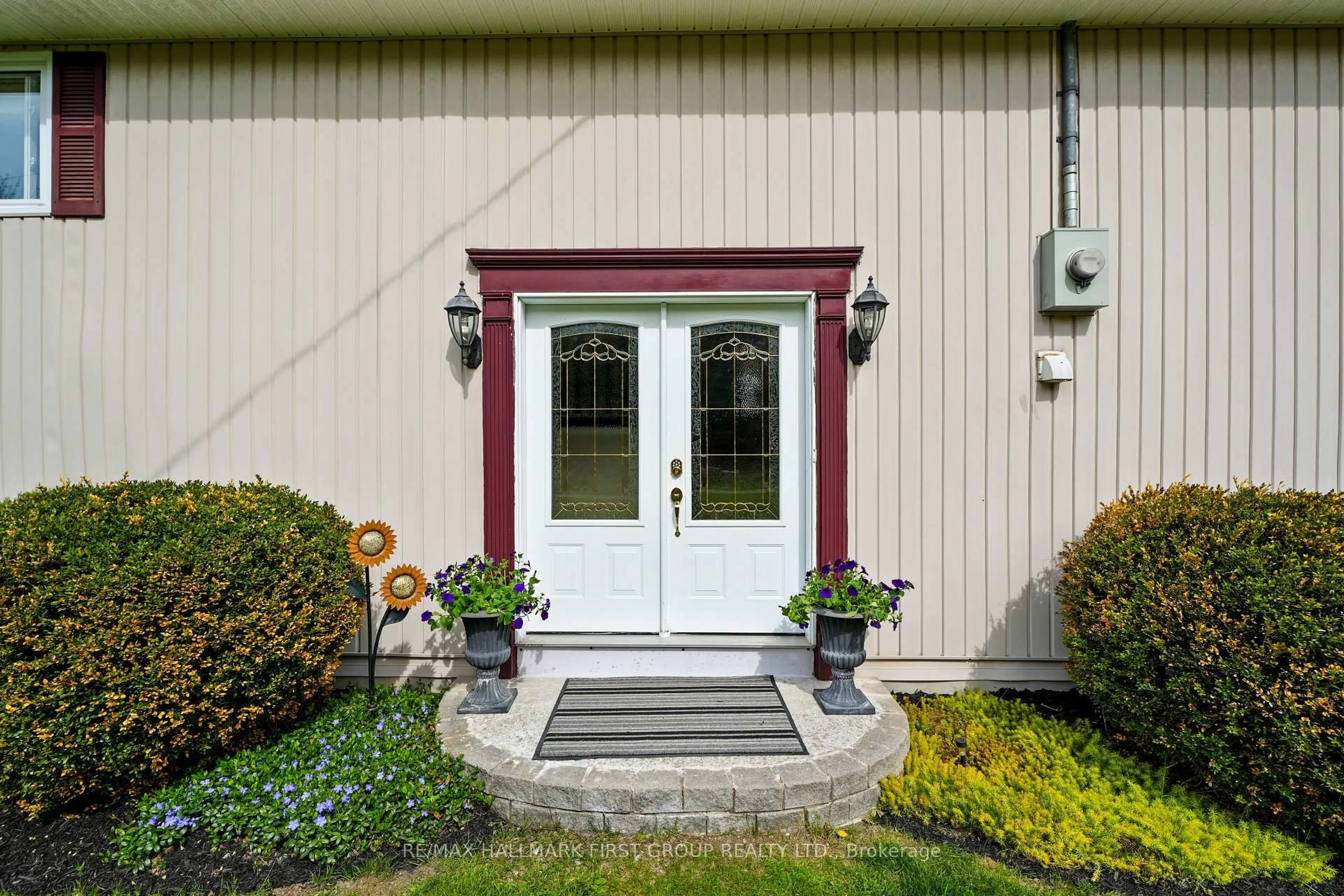 Indoor entryway for 190 Ingham Rd #8, Alnwick/Haldimand Ontario K0K 2X0