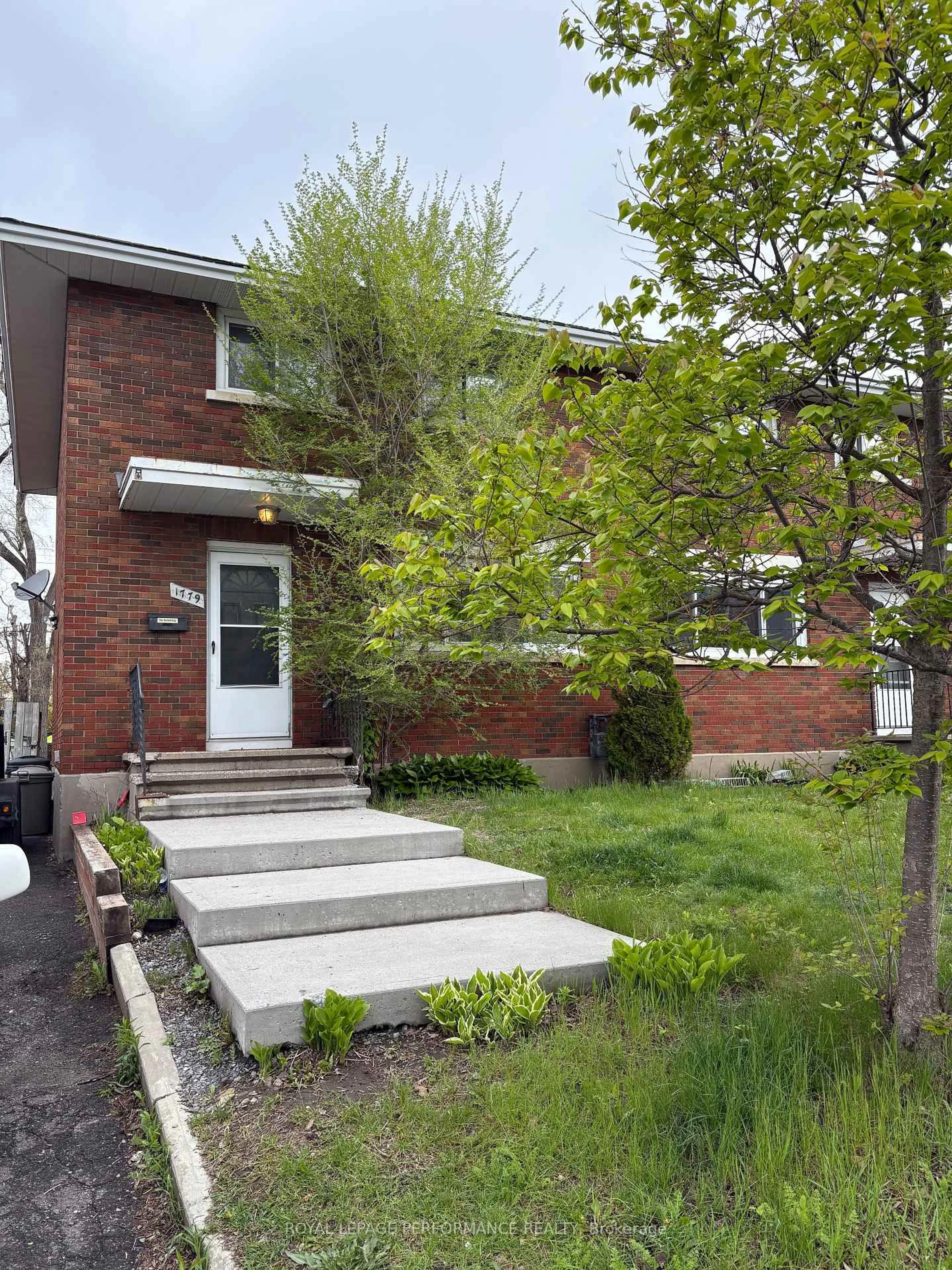 Home with brick exterior material, street for 1779 Kerr Ave, Ottawa Ontario K2A 1H9