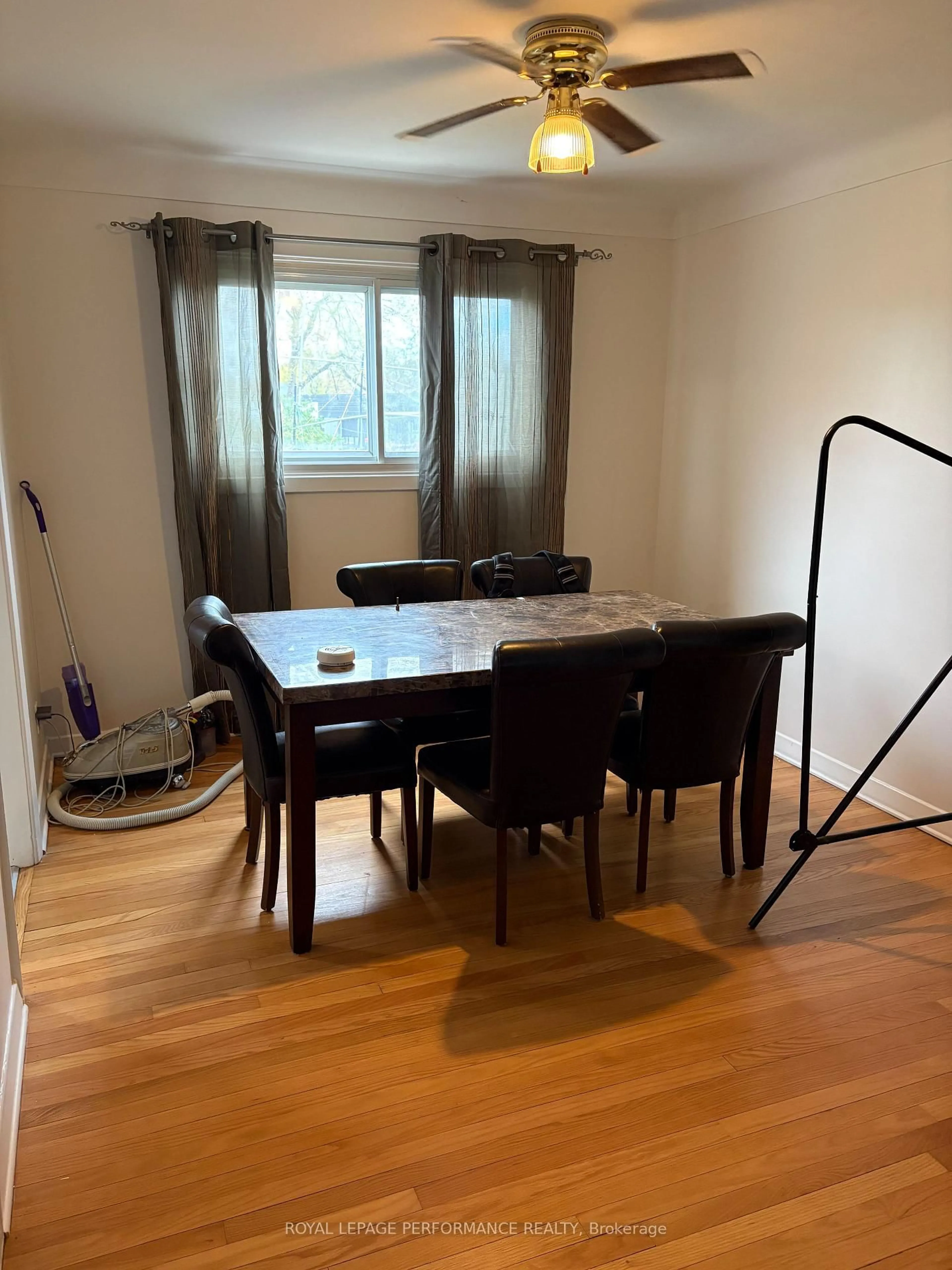 Dining room, wood/laminate floor for 1779 Kerr Ave, Ottawa Ontario K2A 1H9
