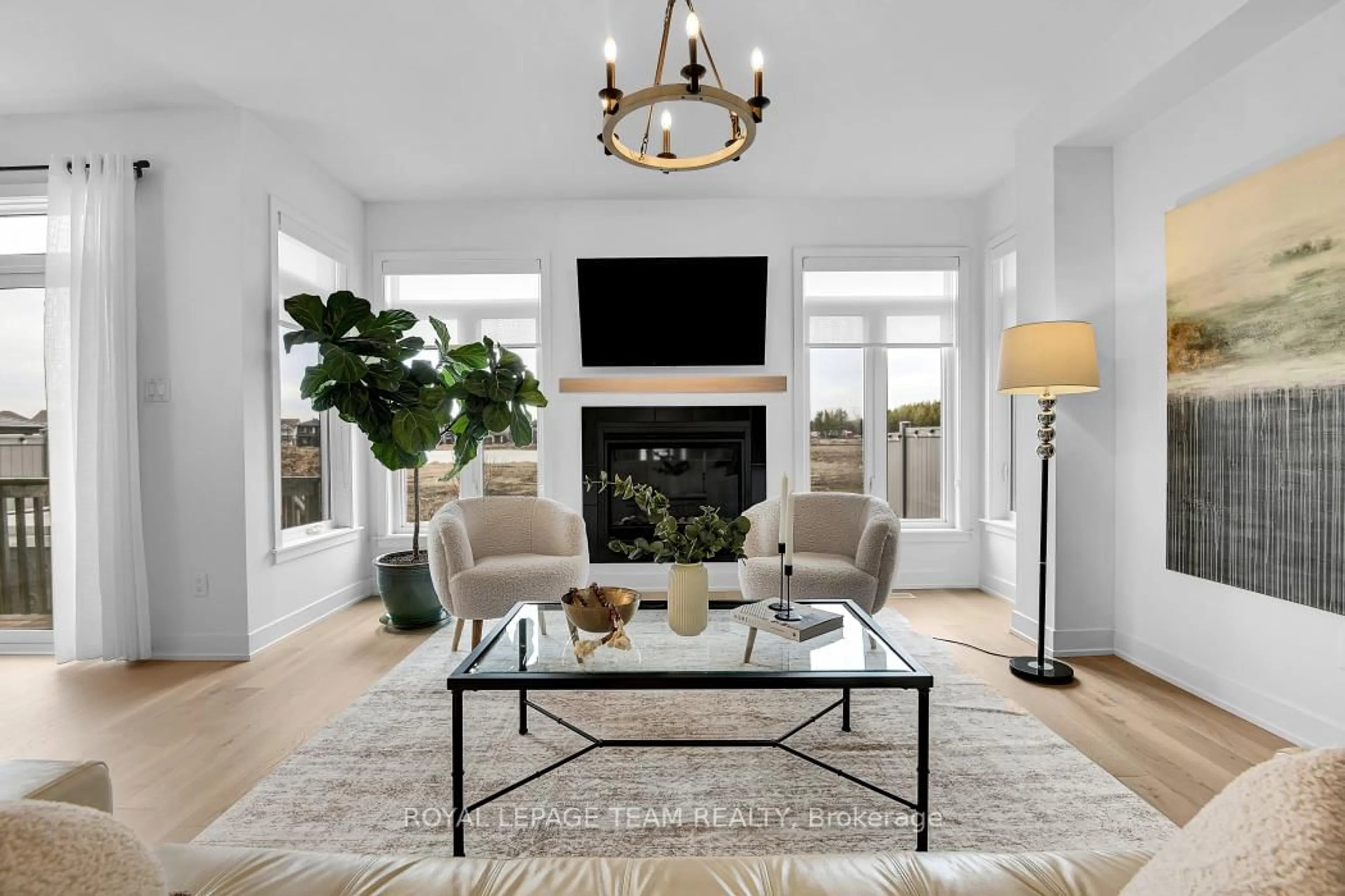 Living room with furniture, unknown for 516 Bobolink Rdge, Ottawa Ontario K2S 2N5