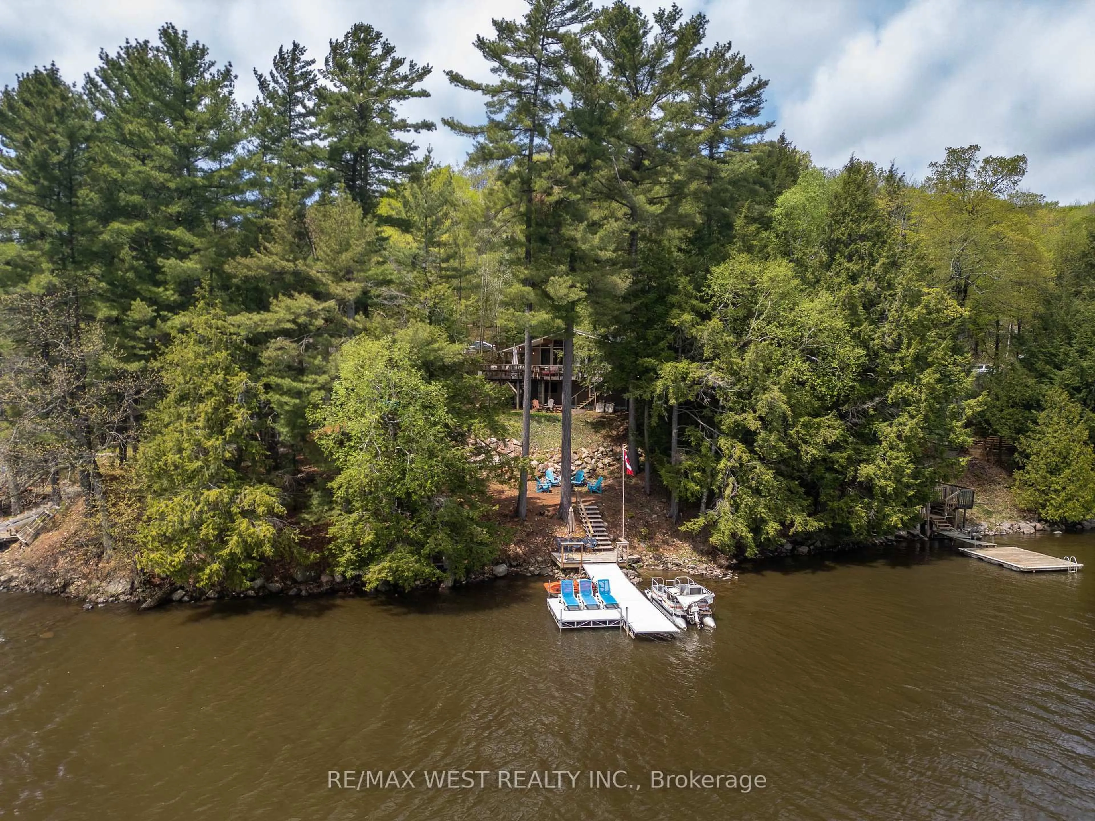 A pic from outside/outdoor area/front of a property/back of a property/a pic from drone, water/lake/river/ocean view for 1075 Carlo Enterprise Rd #19, Muskoka Lakes Ontario P0B 1M0