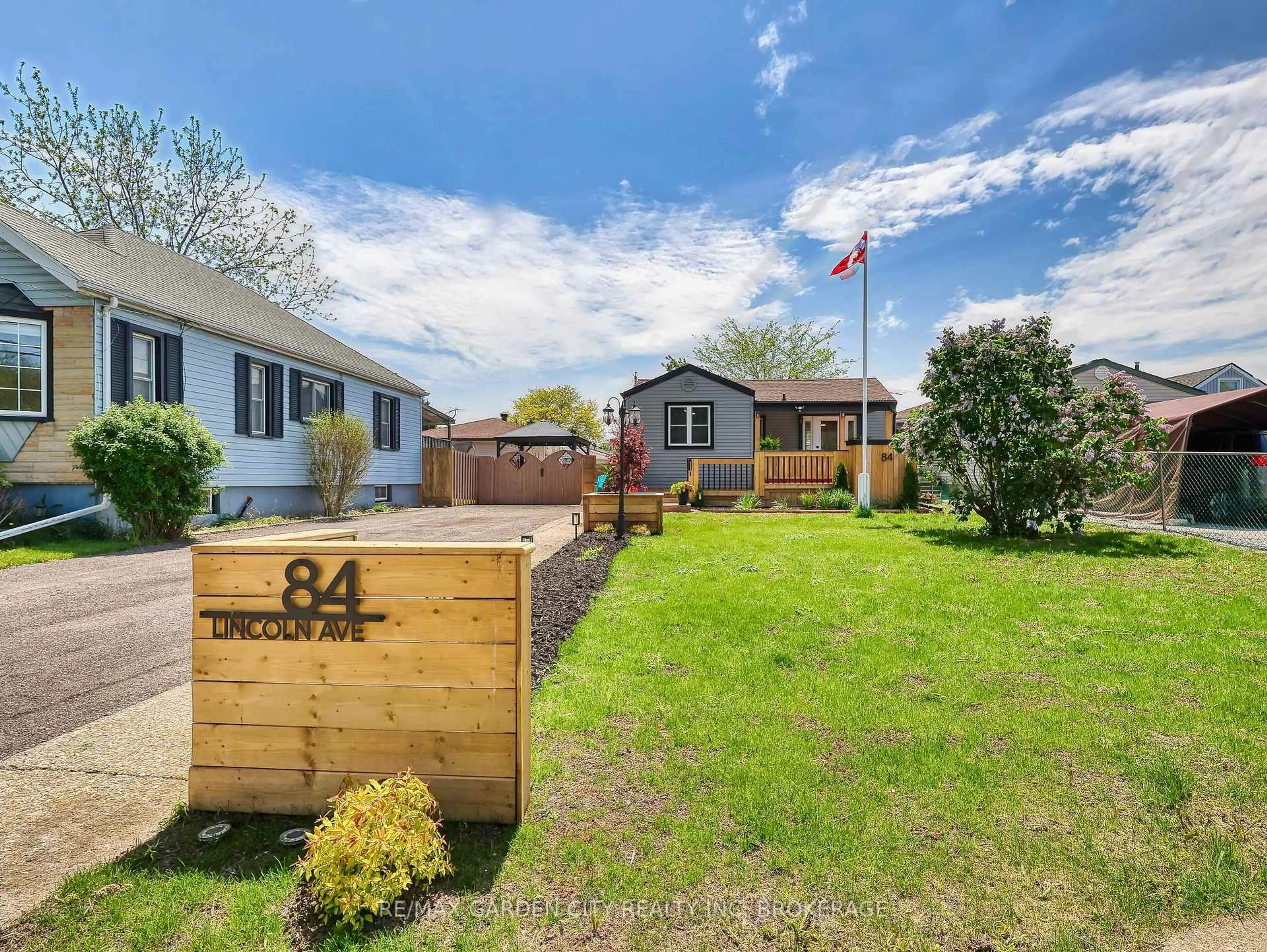 Unknown for 84 Lincoln Ave, St. Catharines Ontario L2P 2C9