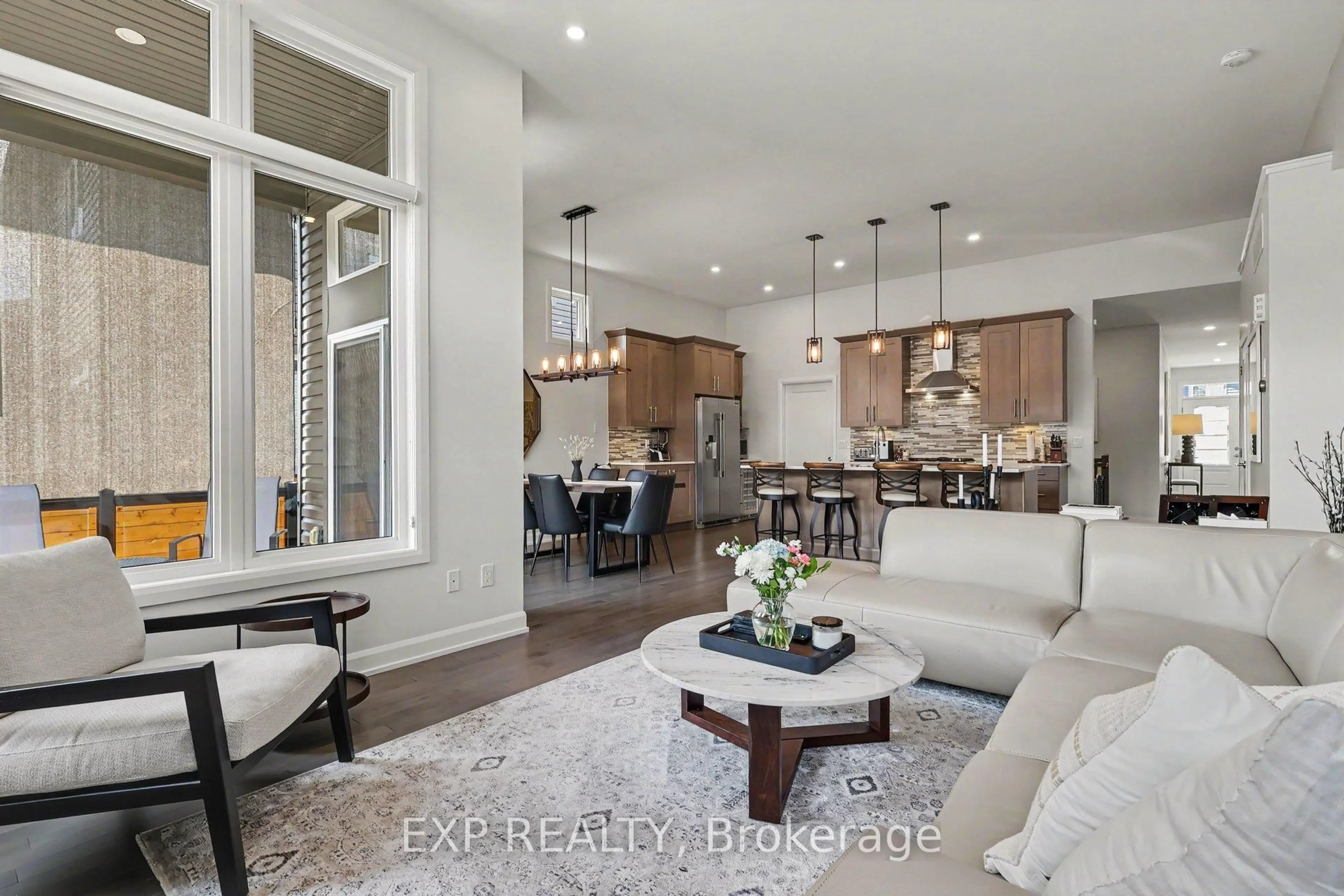 Open concept kitchen, unknown for 50 Zaatiik Grve, Ottawa Ontario K1X 0E5