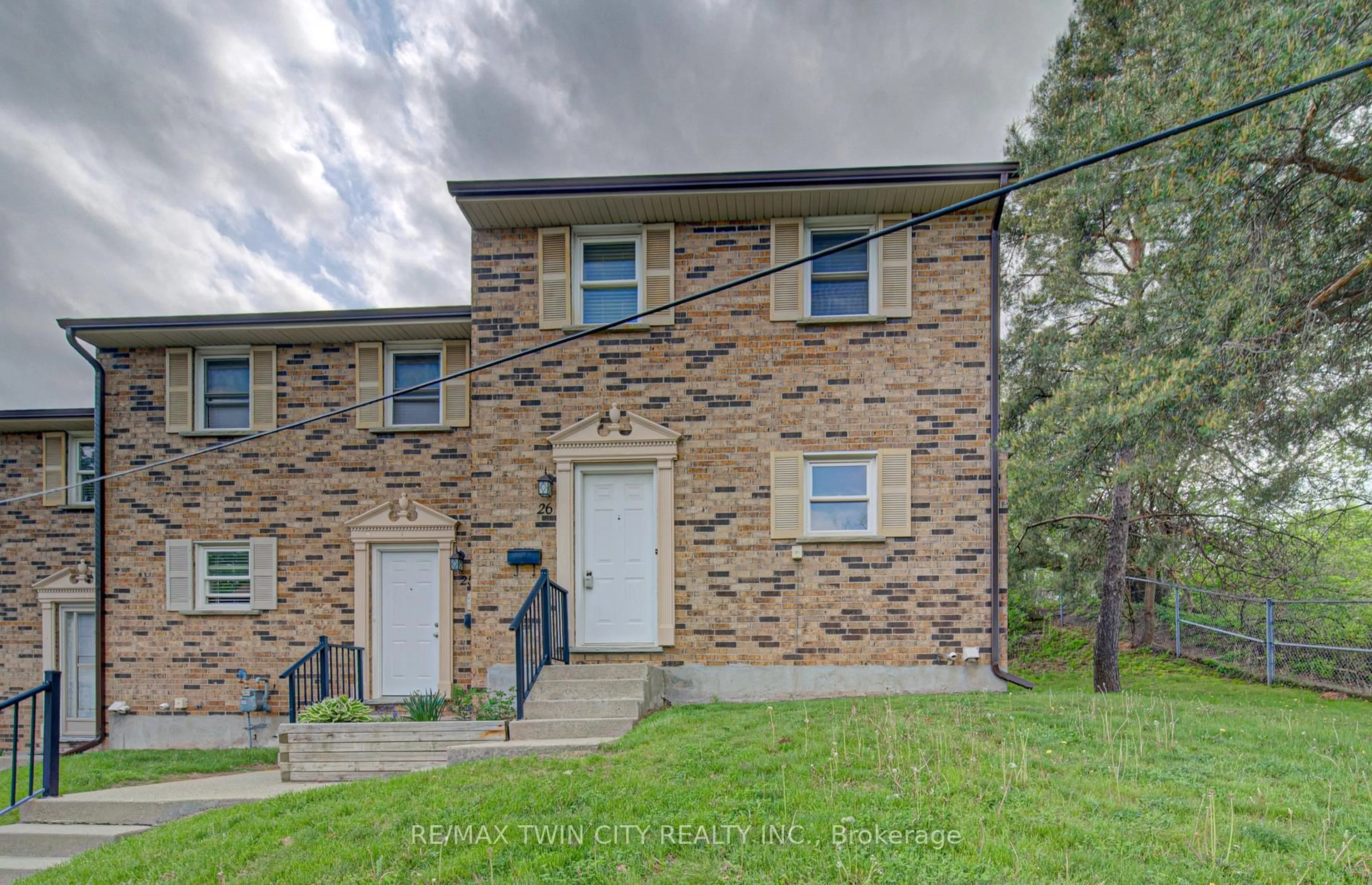 Home with brick exterior material, street for 175 Cedar St #26, Cambridge Ontario N1S 4X9