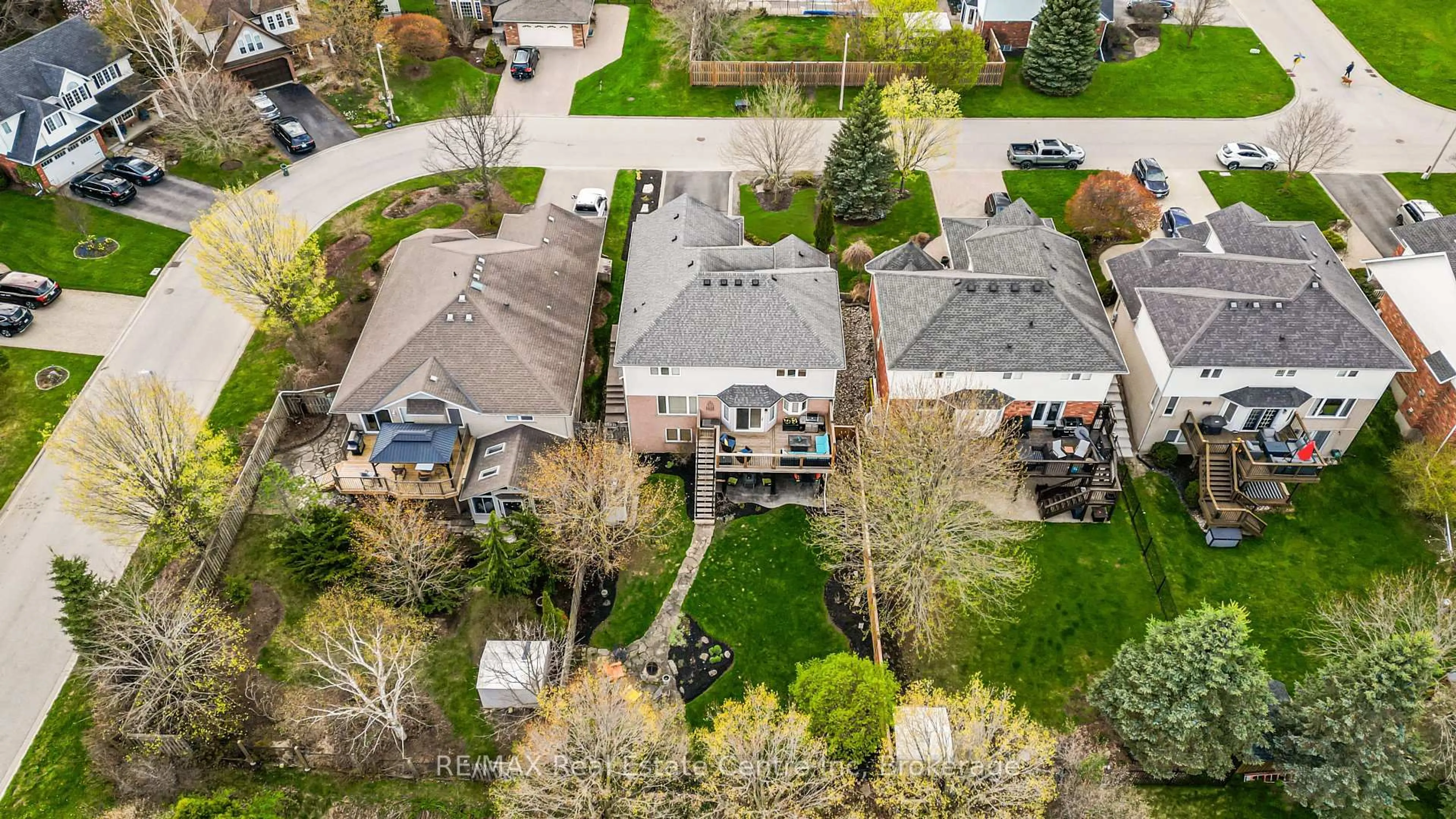 A pic from outside/outdoor area/front of a property/back of a property/a pic from drone, street for 6 Jean Anderson Cres, Guelph Ontario N1G 5A5