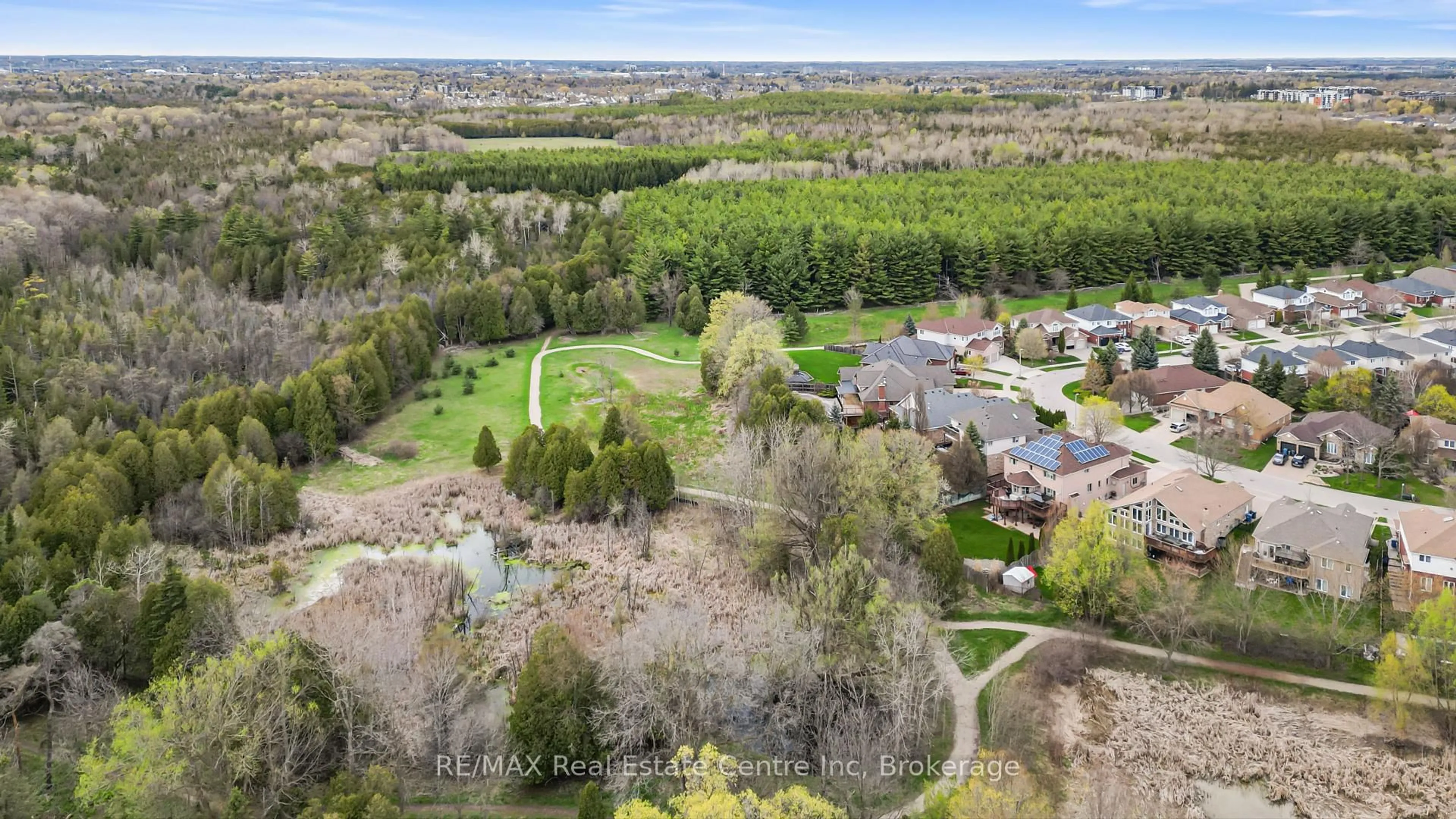 A pic from outside/outdoor area/front of a property/back of a property/a pic from drone, unknown for 6 Jean Anderson Cres, Guelph Ontario N1G 5A5