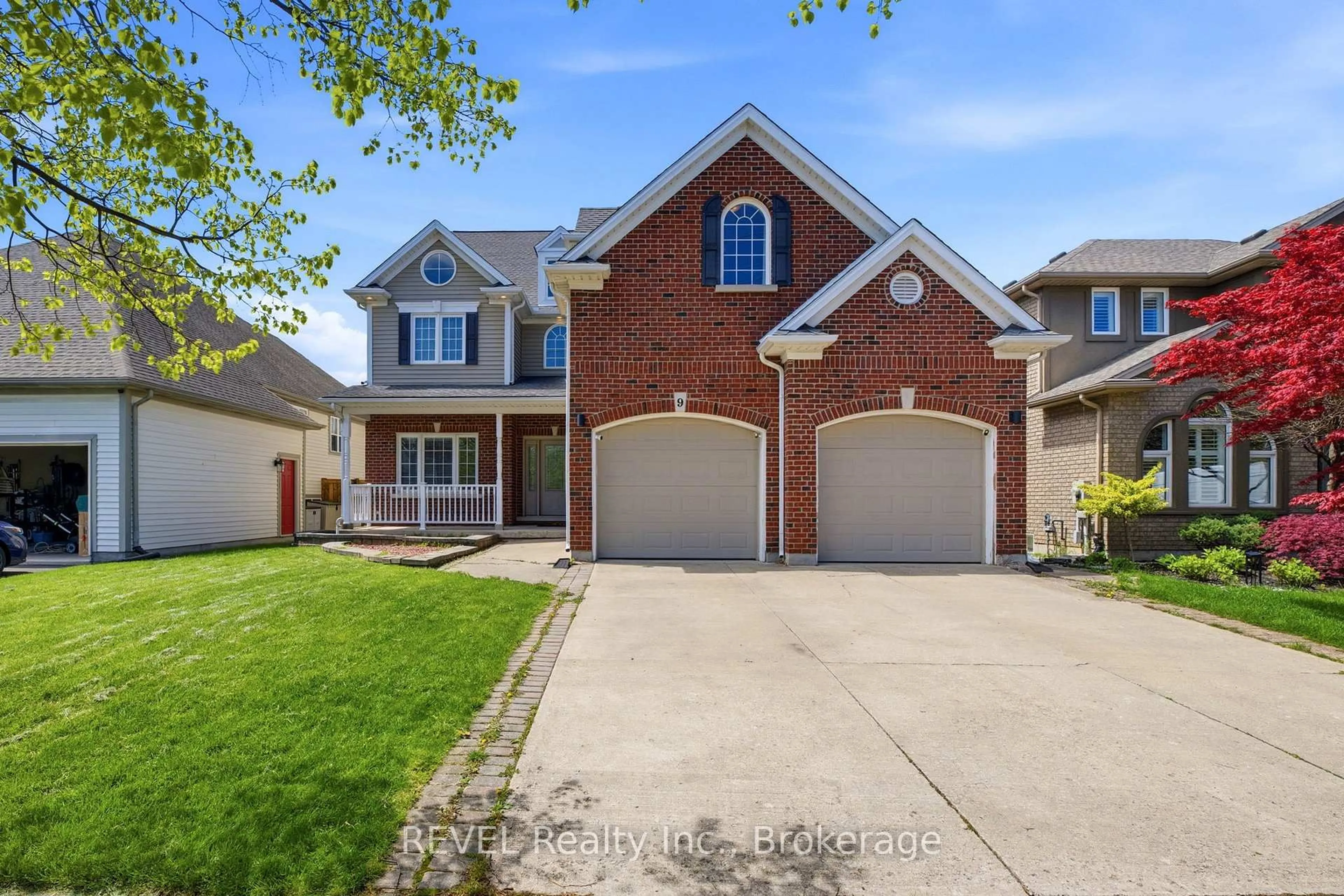 Home with brick exterior material, street for 9 FIRST STREET LOUTH St, St. Catharines Ontario L2W 1C7