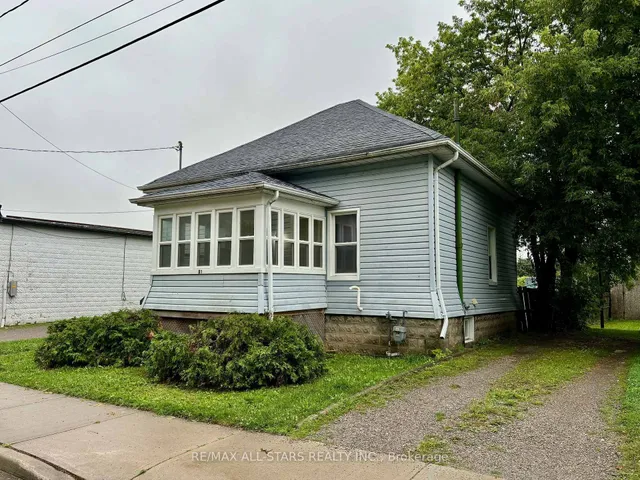 81 Durham St, Kawartha Lakes 2
