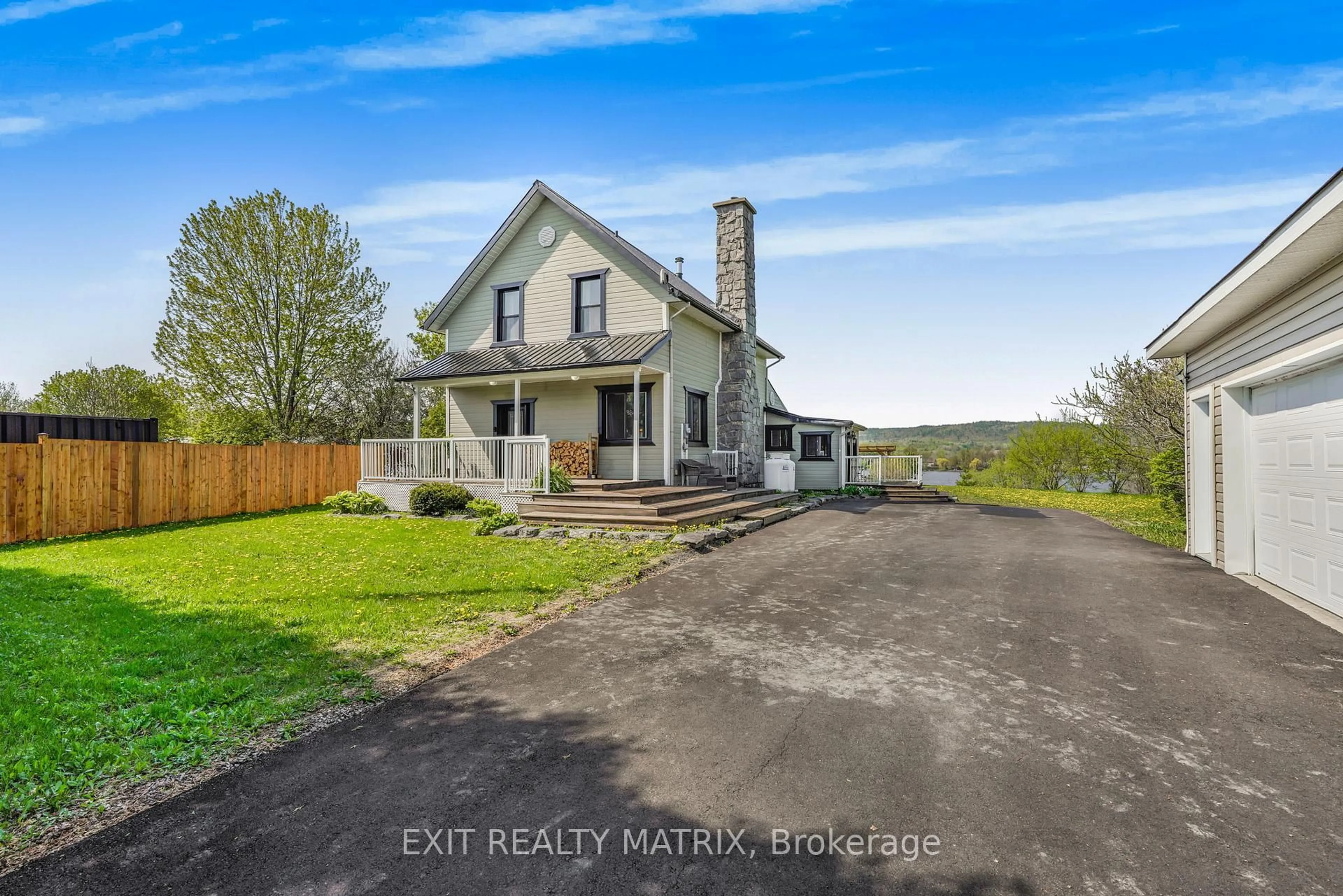 A pic from outside/outdoor area/front of a property/back of a property/a pic from drone, water/lake/river/ocean view for 1871 Lajoie St, Alfred and Plantagenet Ontario K0B 1J0