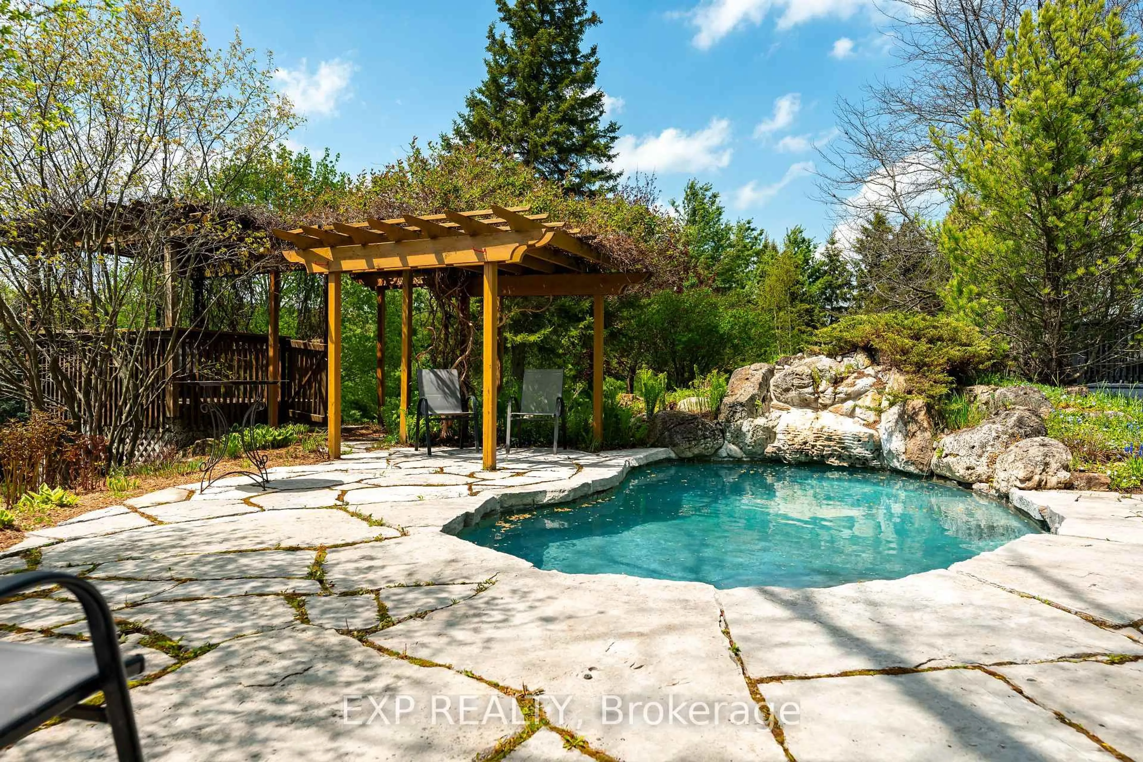 Patio, water/lake/river/ocean view for 753174 2nd Line EHS, Mono Ontario L9W 5W4