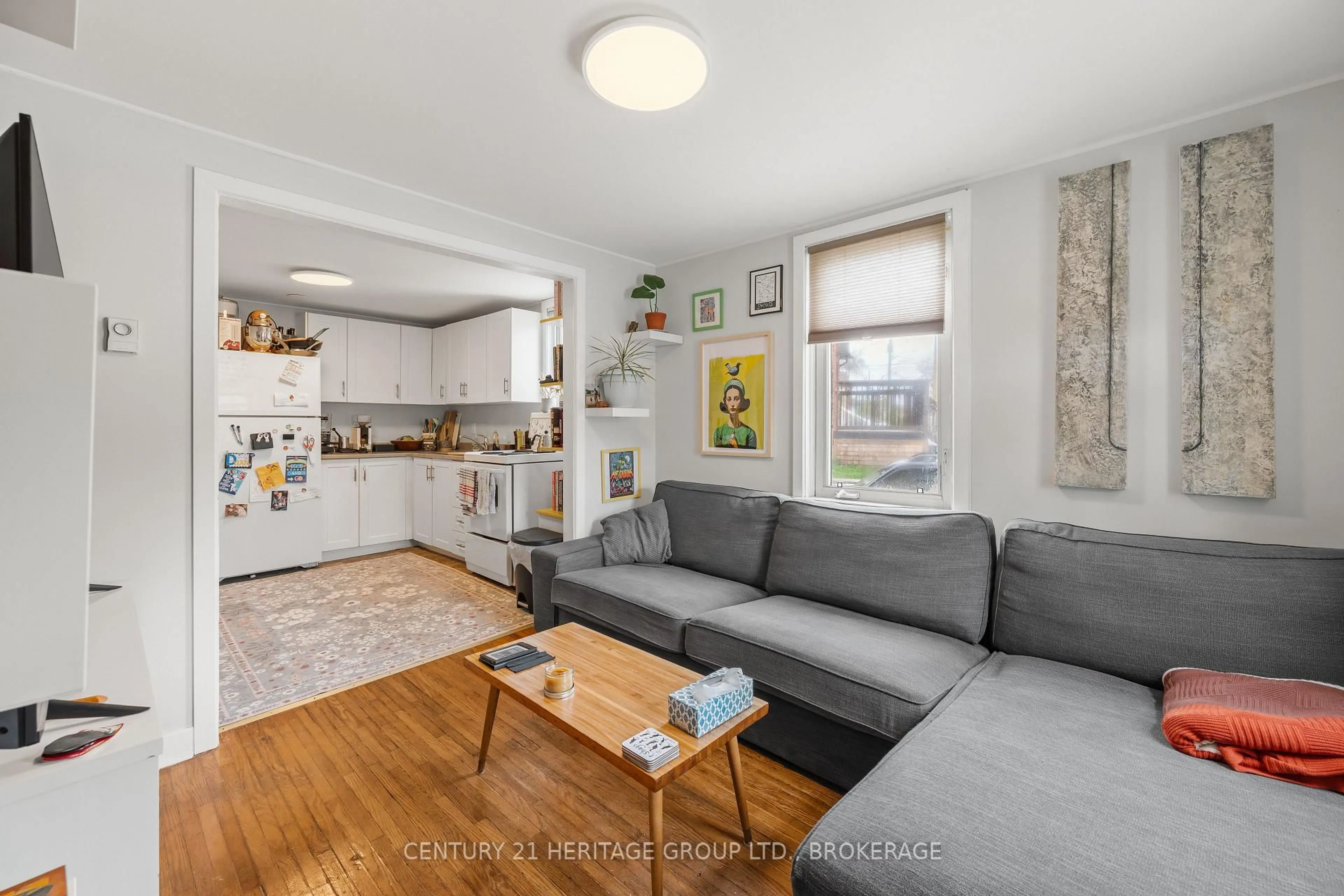 Living room with furniture, unknown for 432 Barrie St, Kingston Ontario K7K 3T9