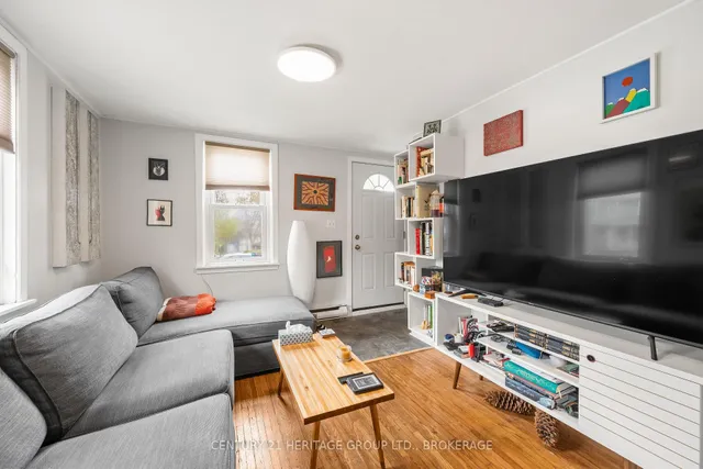 432 Barrie St, Kingston 5